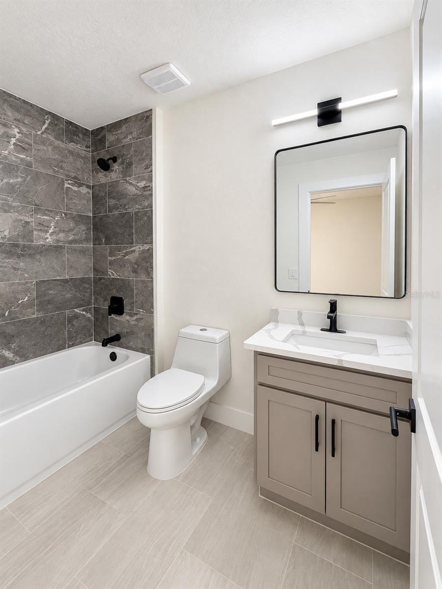 Bathroom 2nd floor - 4112 SOUTHERN VALLEY LOOP, BROOKSVILLE