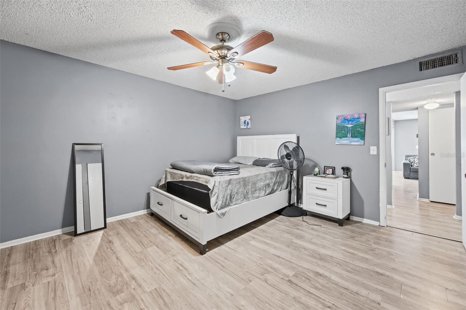 Condominium at 1000 LAKE OF THE WOODS BLVD #C201, FERN PARK, photo 7 of 27