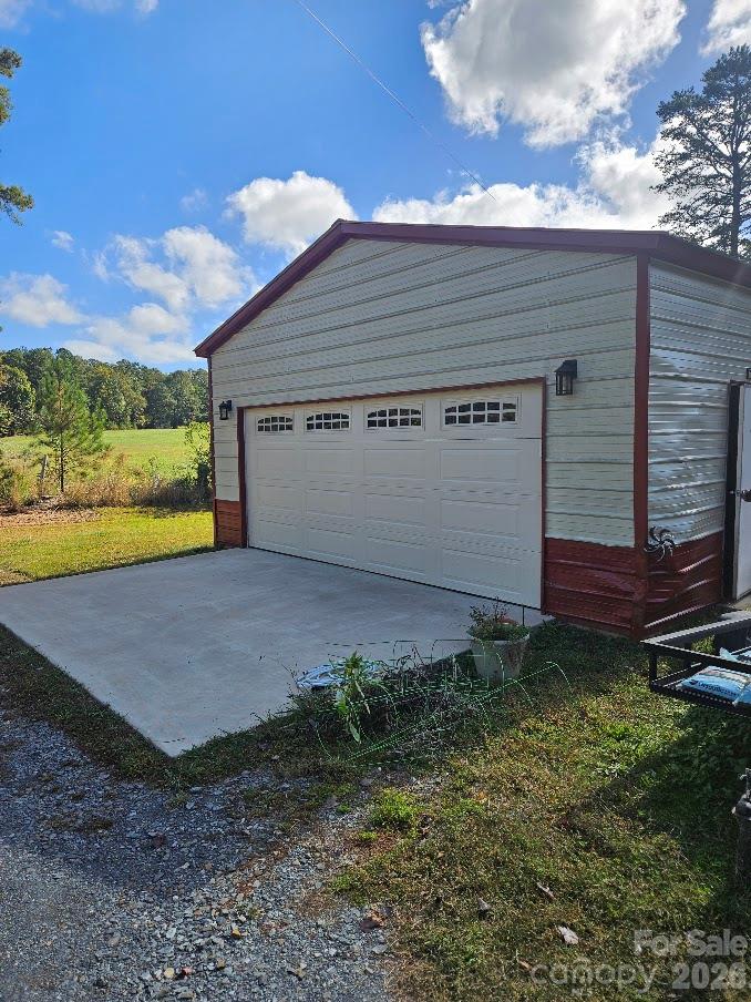 Single Family Residence at 319 Onvil Road, Mount Gilead, photo 16 of 23