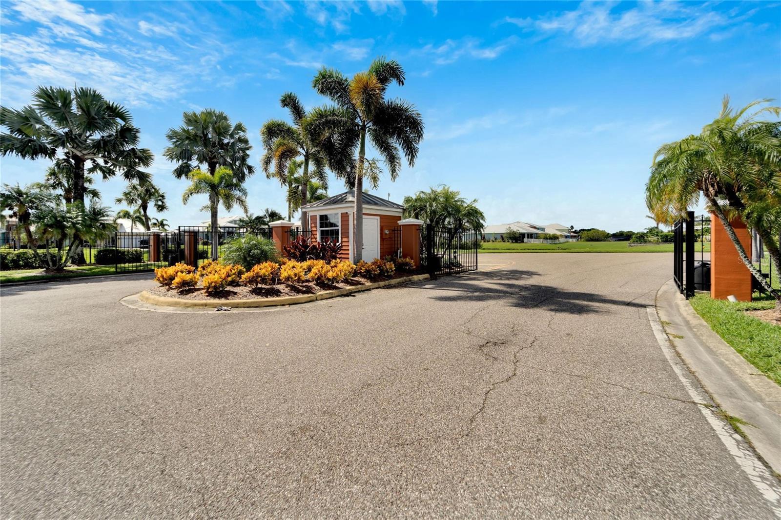 Single Family Residence at 449 BAHAMA GRANDE BLVD, APOLLO BEACH, photo 96 of 100