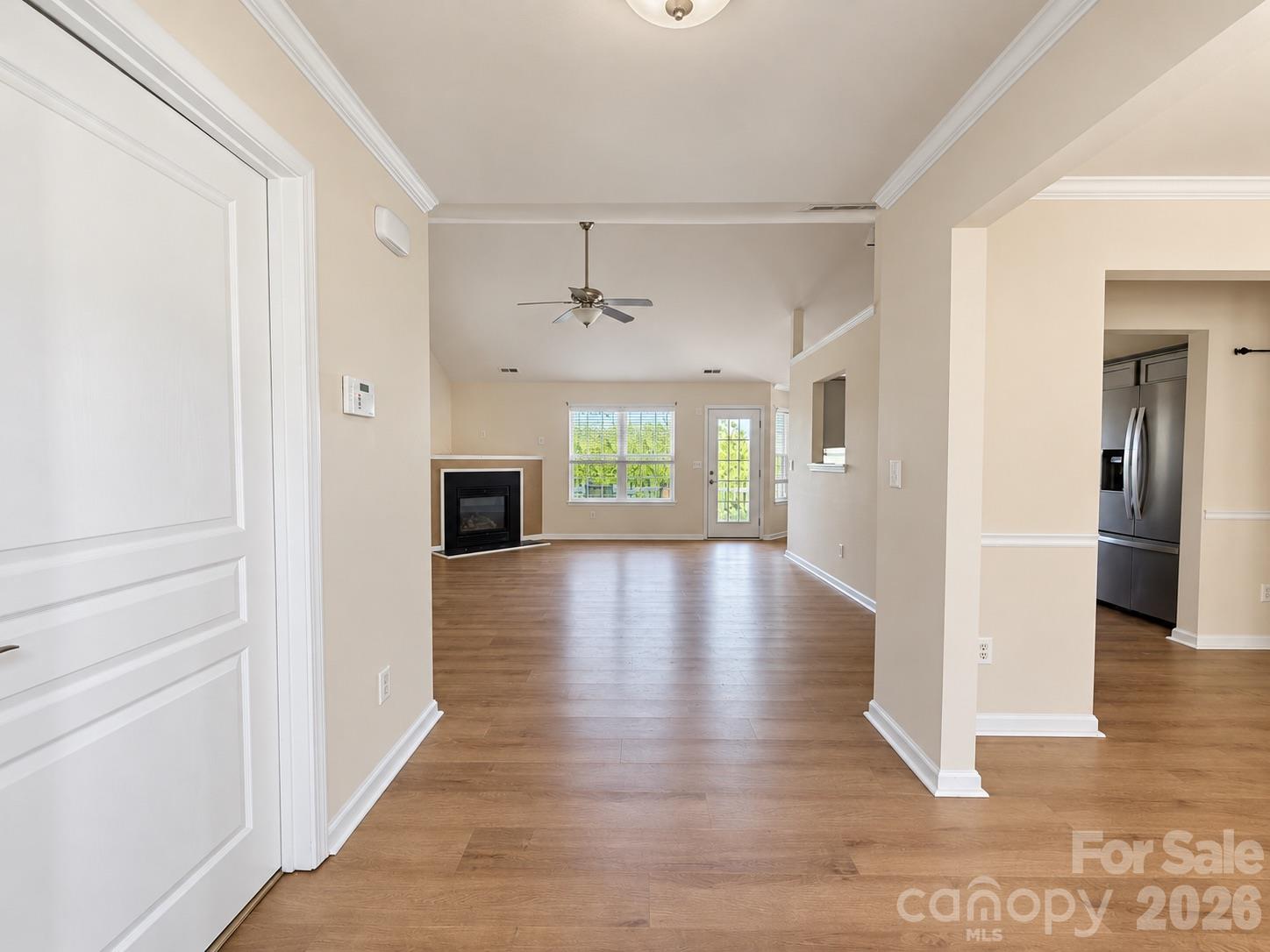 Single Family Residence at 112 Ashton Bluff Circle, Mount Holly, photo 10 of 26