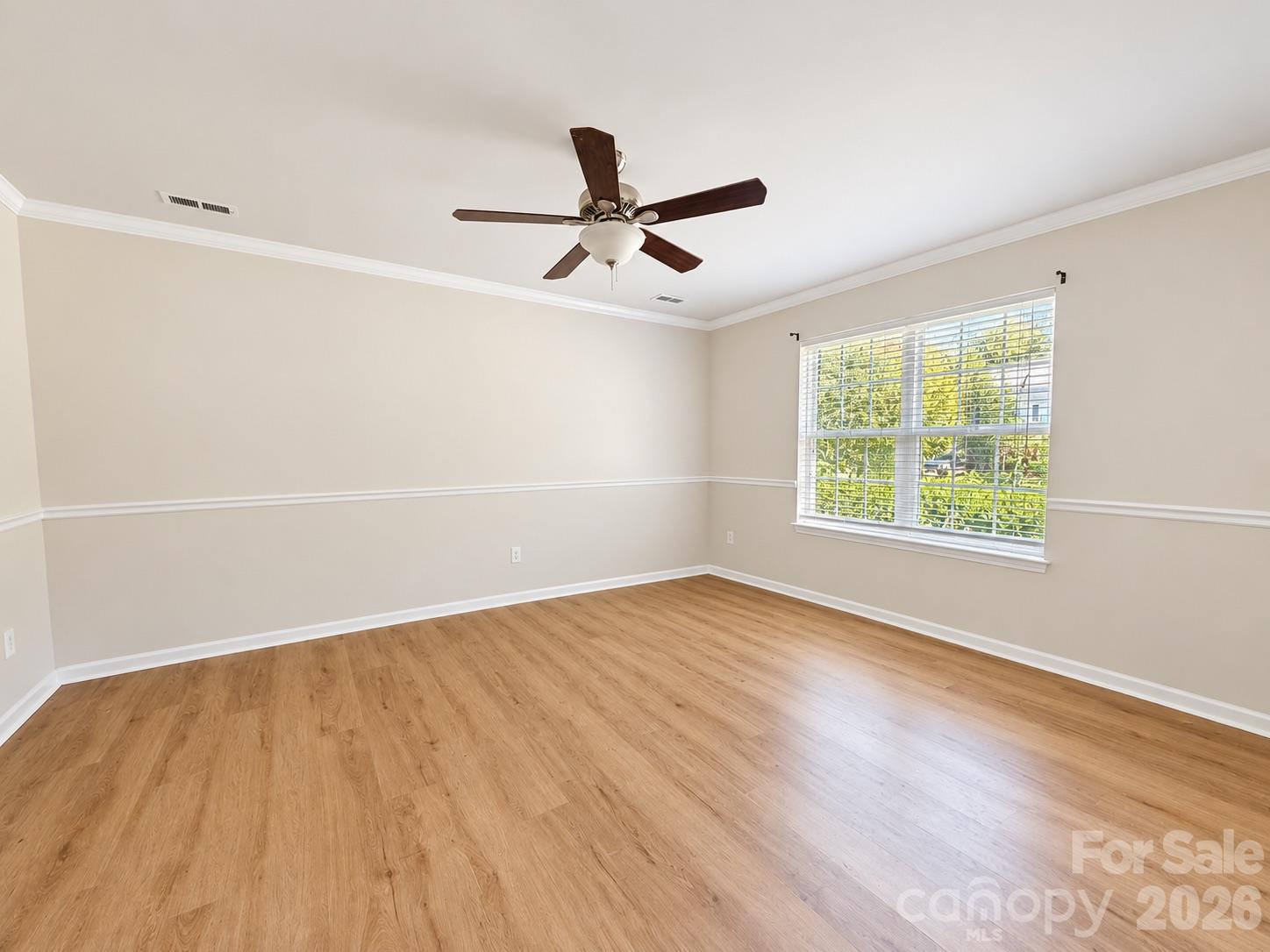 Single Family Residence at 112 Ashton Bluff Circle, Mount Holly, photo 15 of 26