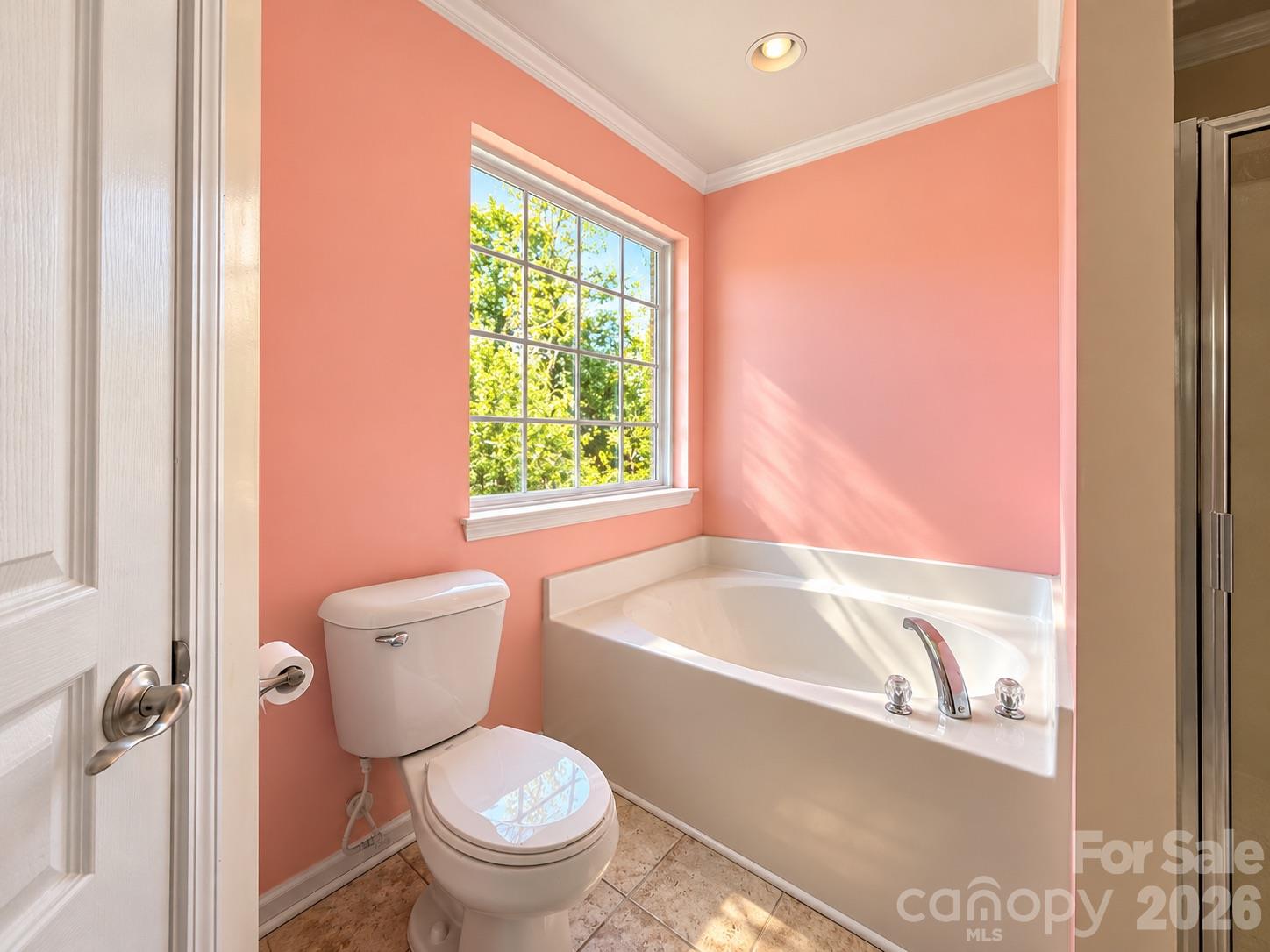 Single Family Residence at 112 Ashton Bluff Circle, Mount Holly, photo 19 of 26