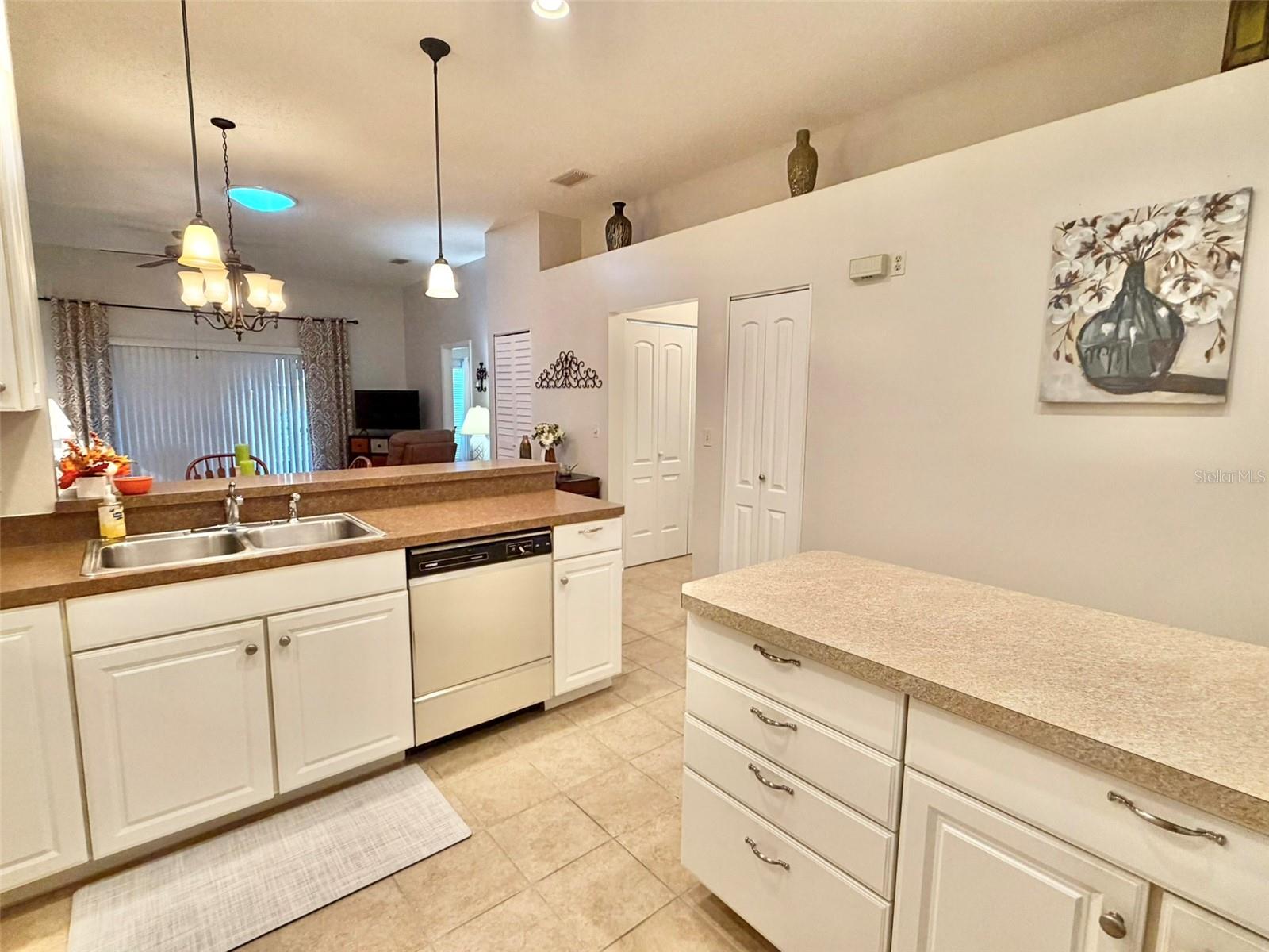 Condominium at 311 KELSEY WAY #3, SUN CITY CENTER, photo 10 of 65