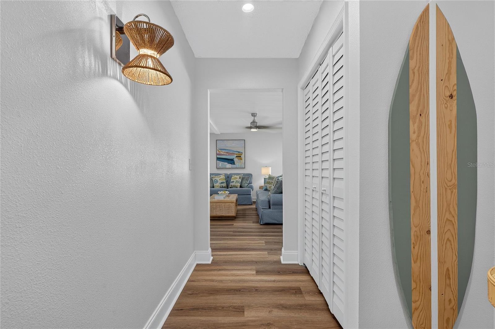 Single Family Residence at 1016 SILVER PALM WAY, APOLLO BEACH, photo 12 of 67