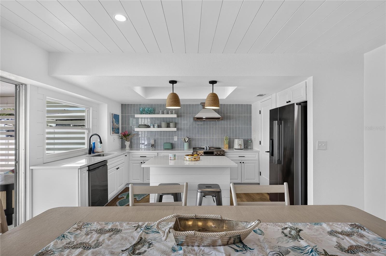 Single Family Residence at 1016 SILVER PALM WAY, APOLLO BEACH, photo 20 of 67