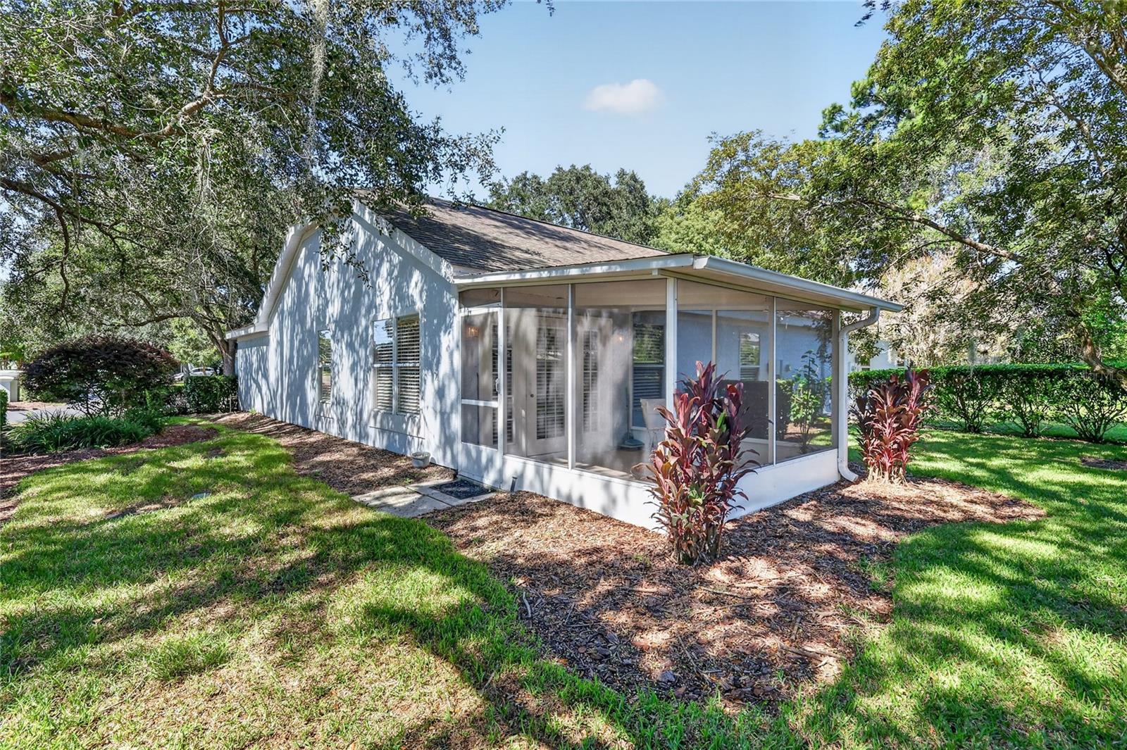 Villa at 1771 COUNTRY CLUB BLVD, MOUNT DORA, photo 44 of 48