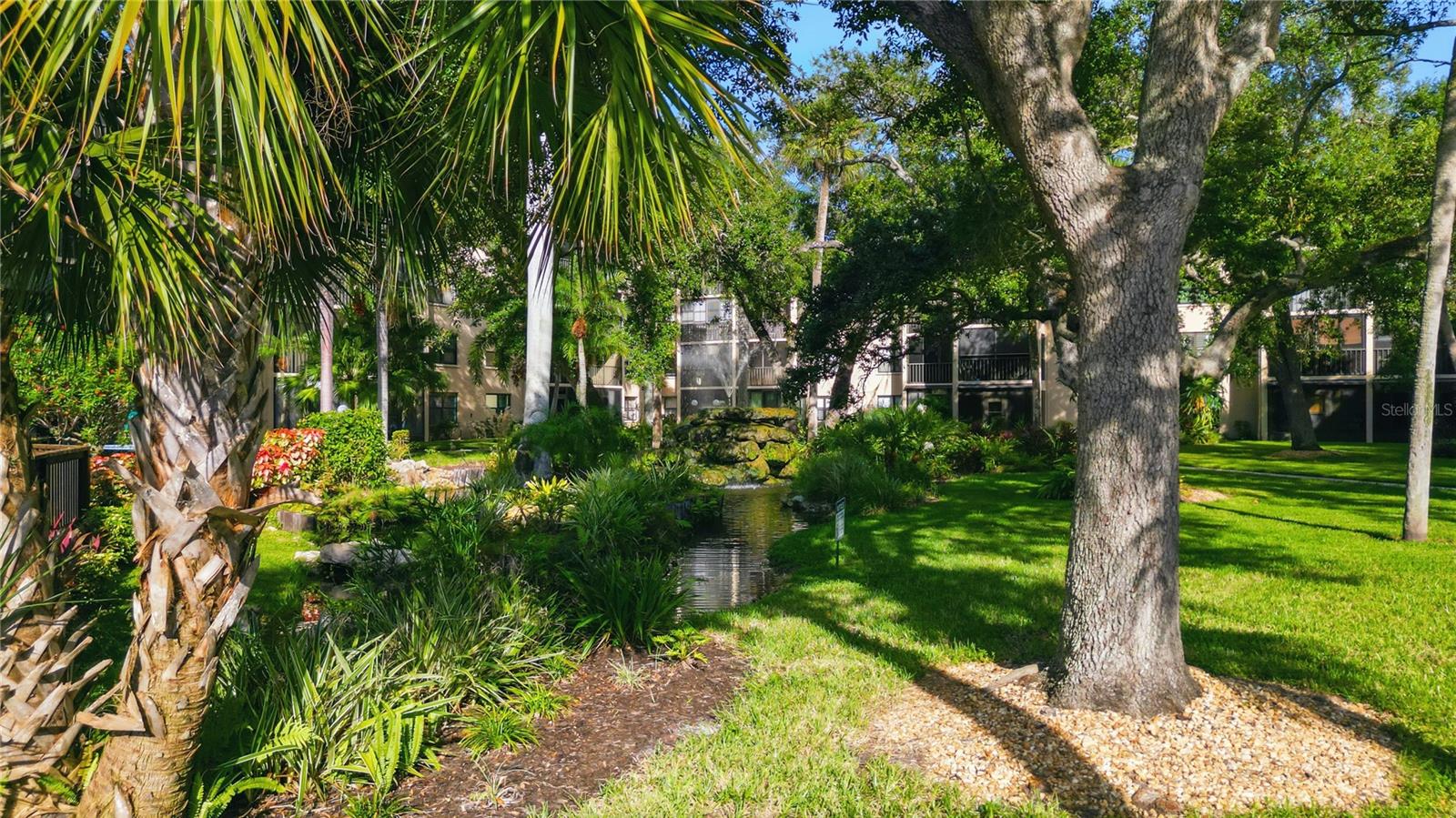 Condominium at 625 30TH AVE W #G204, BRADENTON, photo 27 of 41