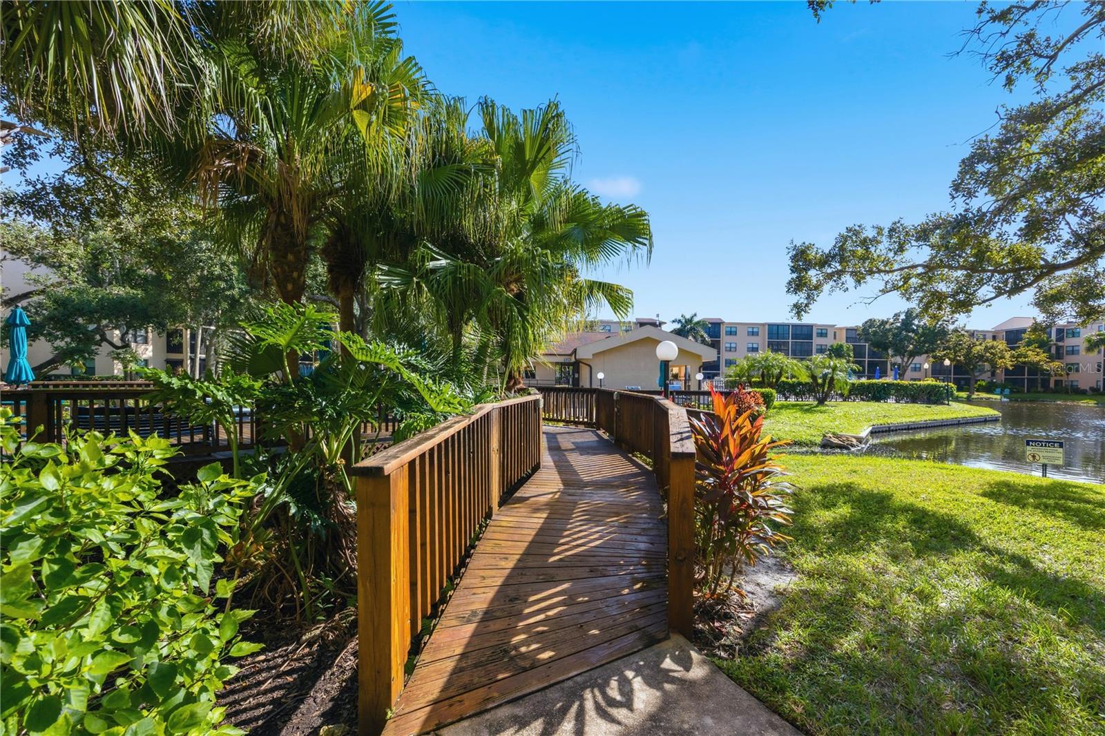 Condominium at 625 30TH AVE W #G204, BRADENTON, photo 29 of 41