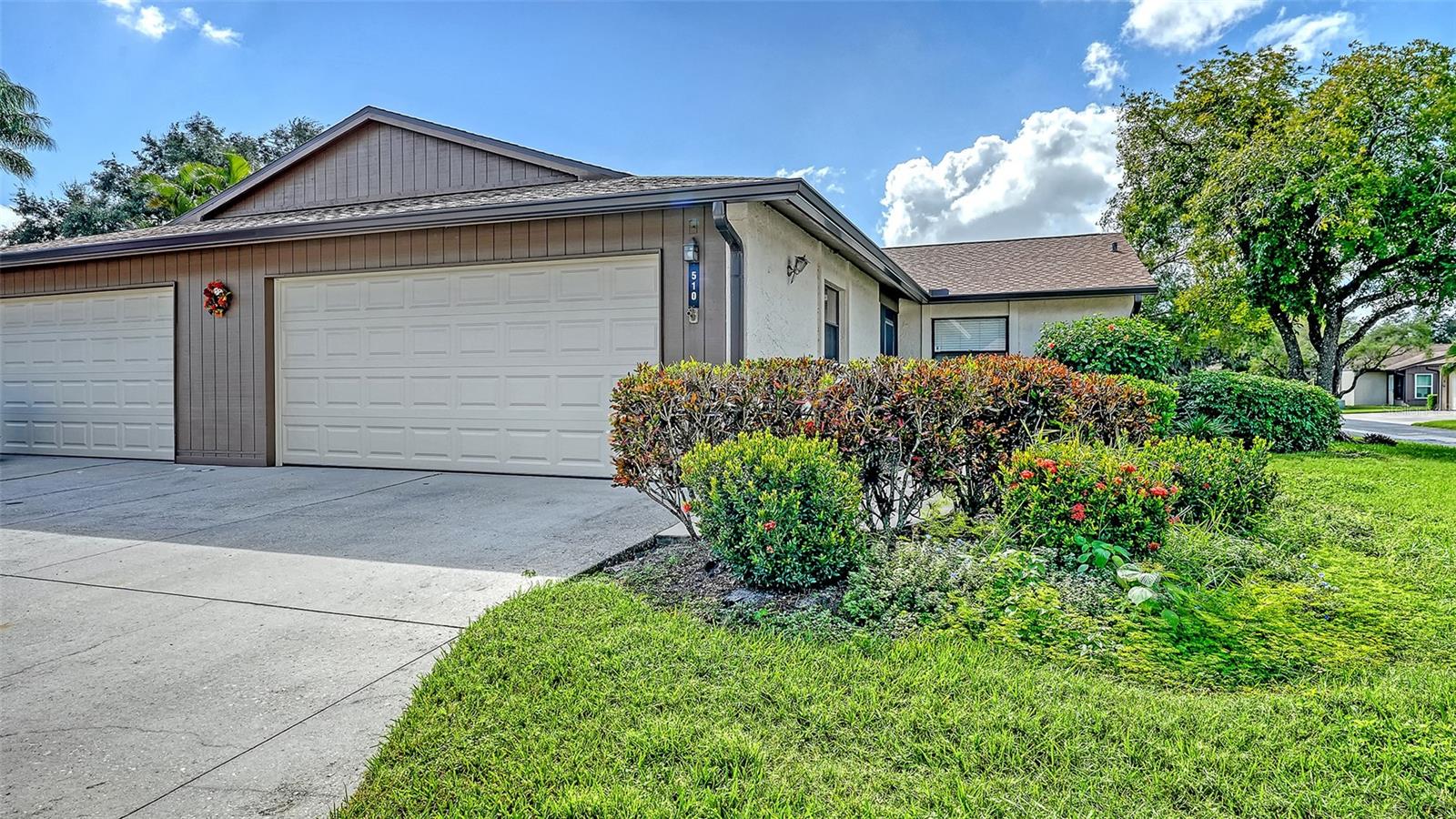 510 OAK HILL CIR #9