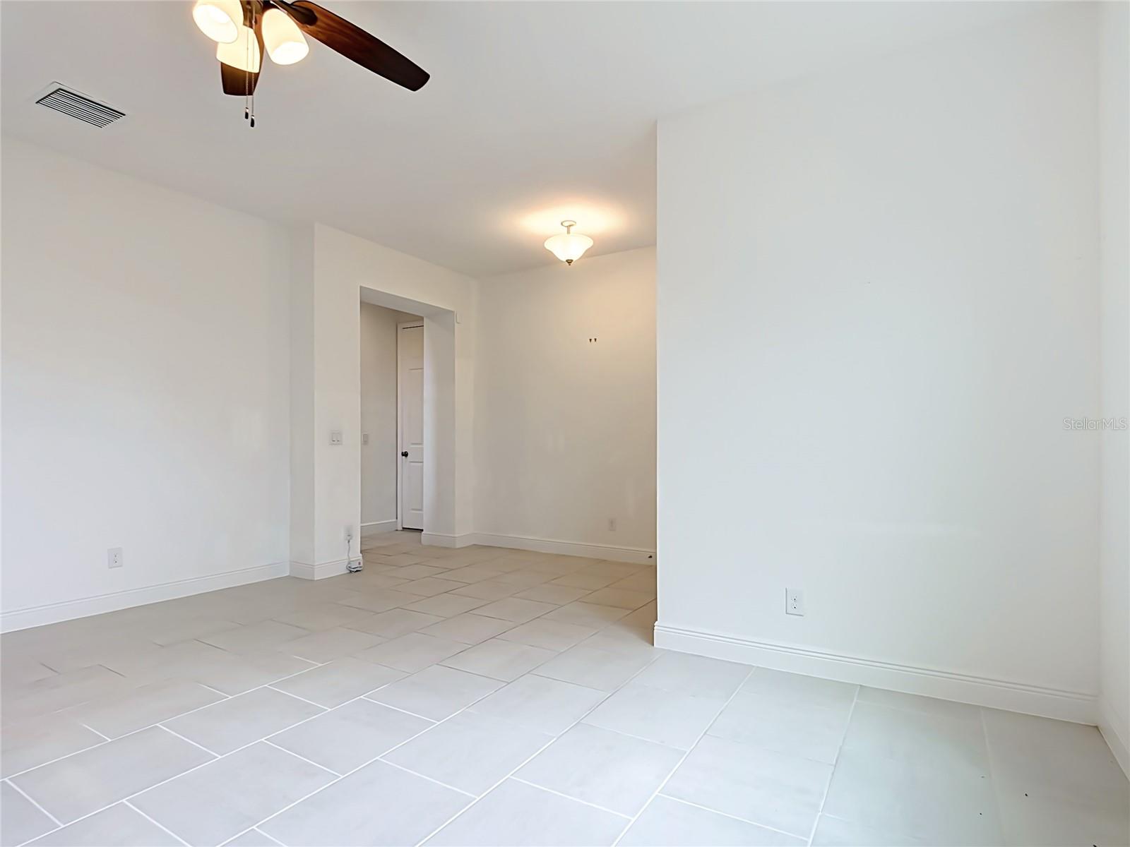 Single Family Residence at 3293 WAUSEON DR, ST CLOUD, photo 23 of 92