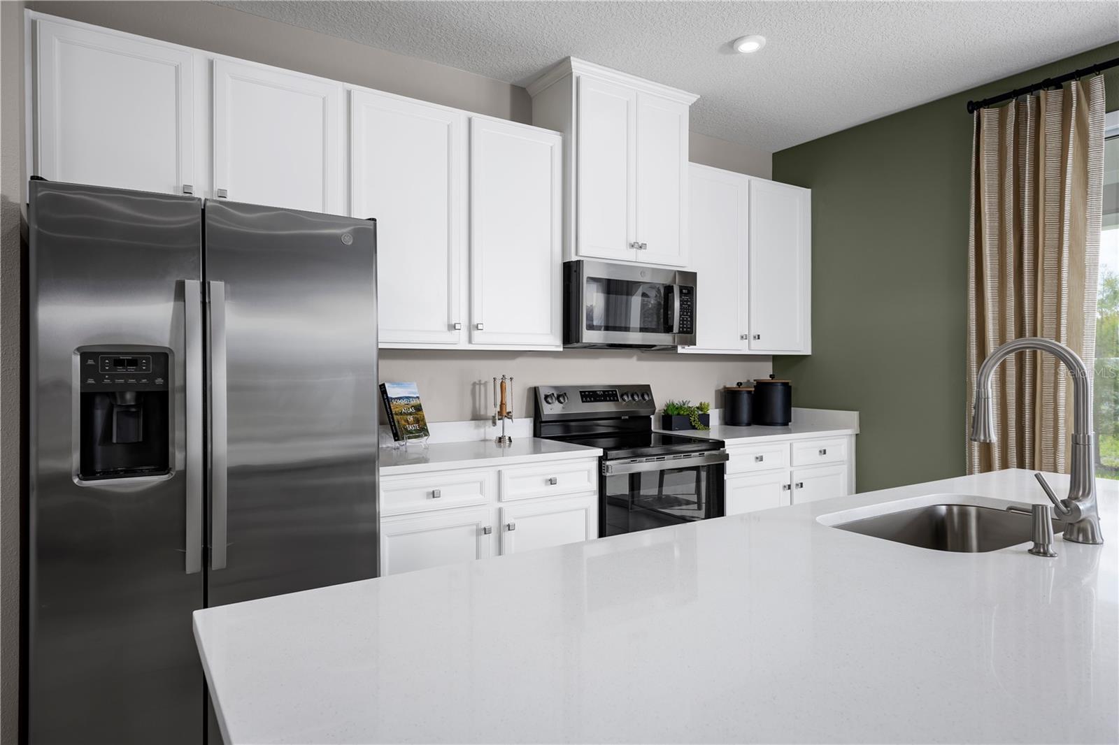 Townhouse at 11221 SARO SPUR, SAN ANTONIO, photo 6 of 16