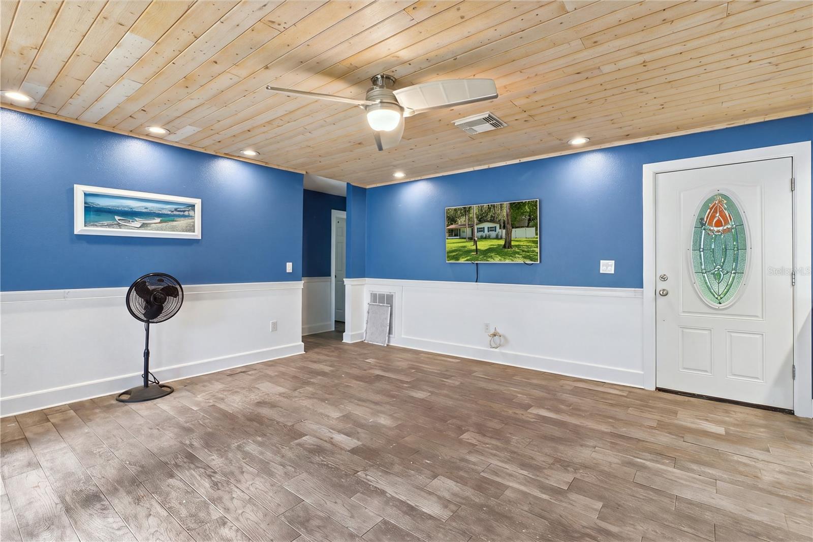Single Family Residence at 1991 NW 15TH AVE, CRYSTAL RIVER, photo 9 of 44