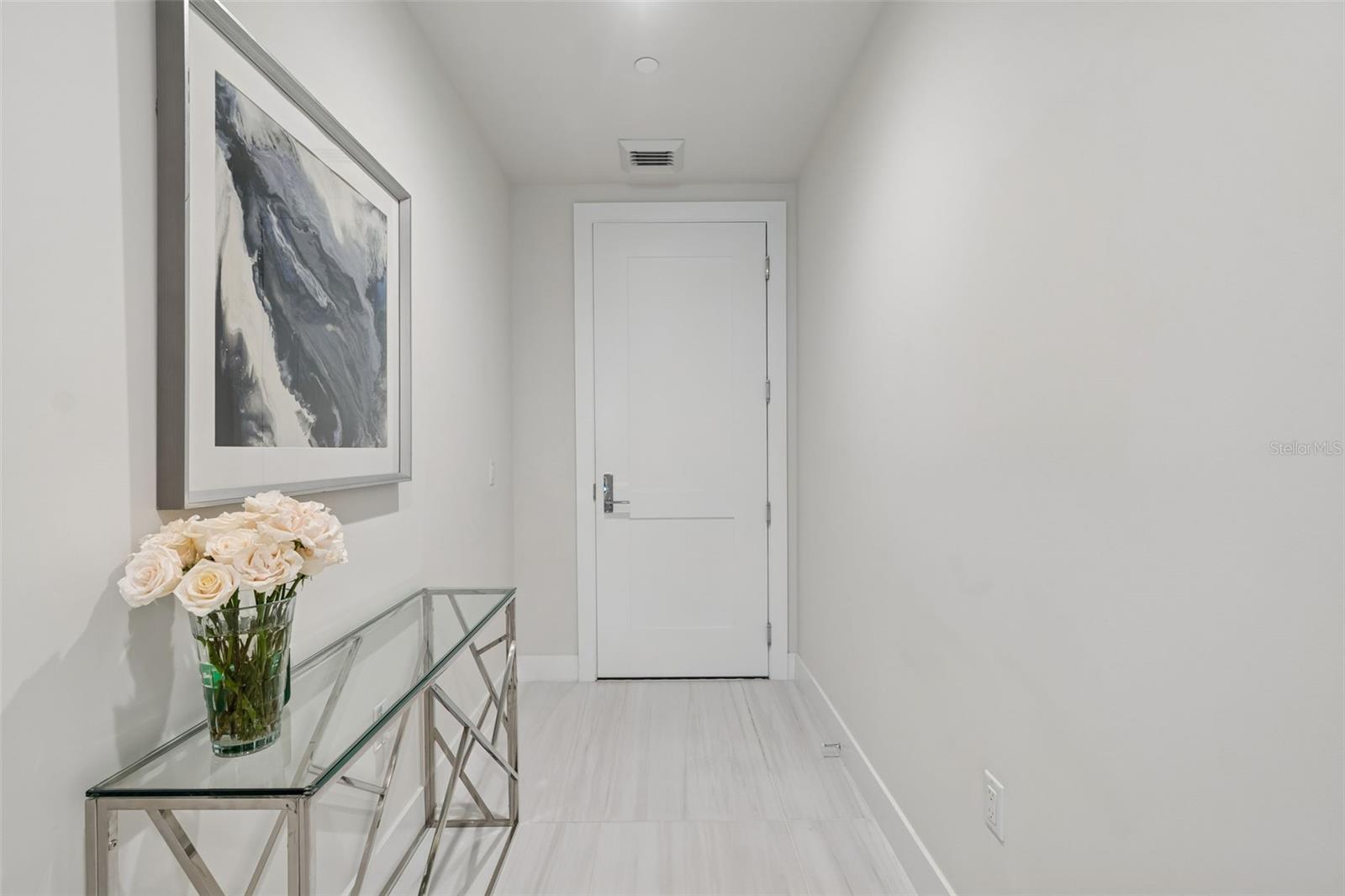 Foyer - 301 1ST ST S #1007, ST PETERSBURG