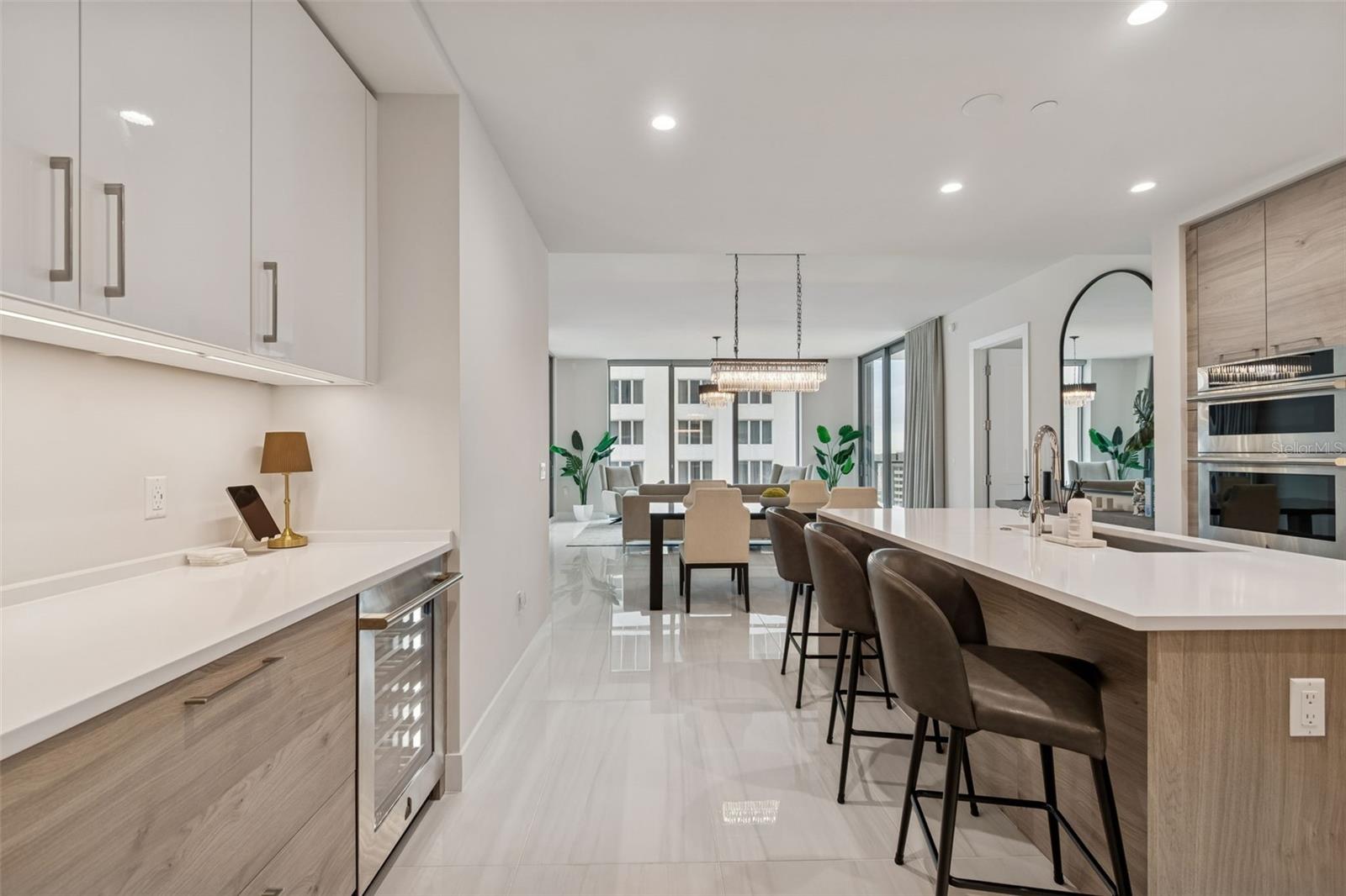 Condominium at 301 1ST ST S #1007, ST PETERSBURG, photo 10 of 52
