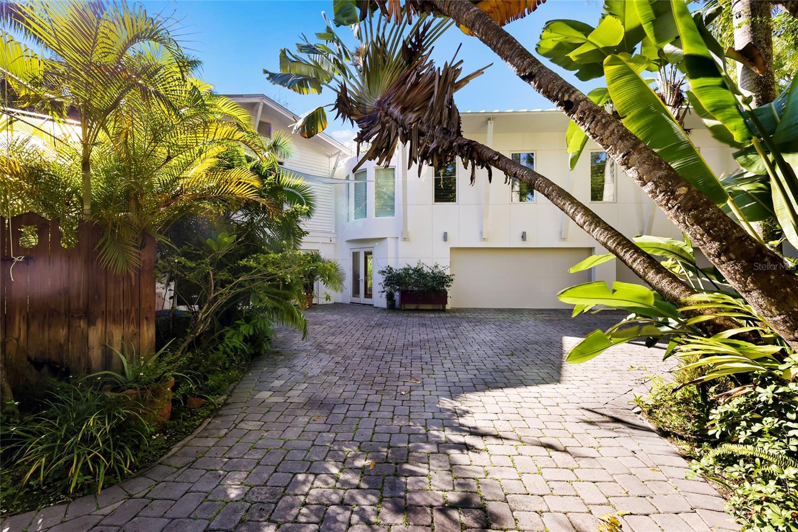 Single Family Residence at 2813 RIVERVIEW BLVD, BRADENTON, photo 6 of 73