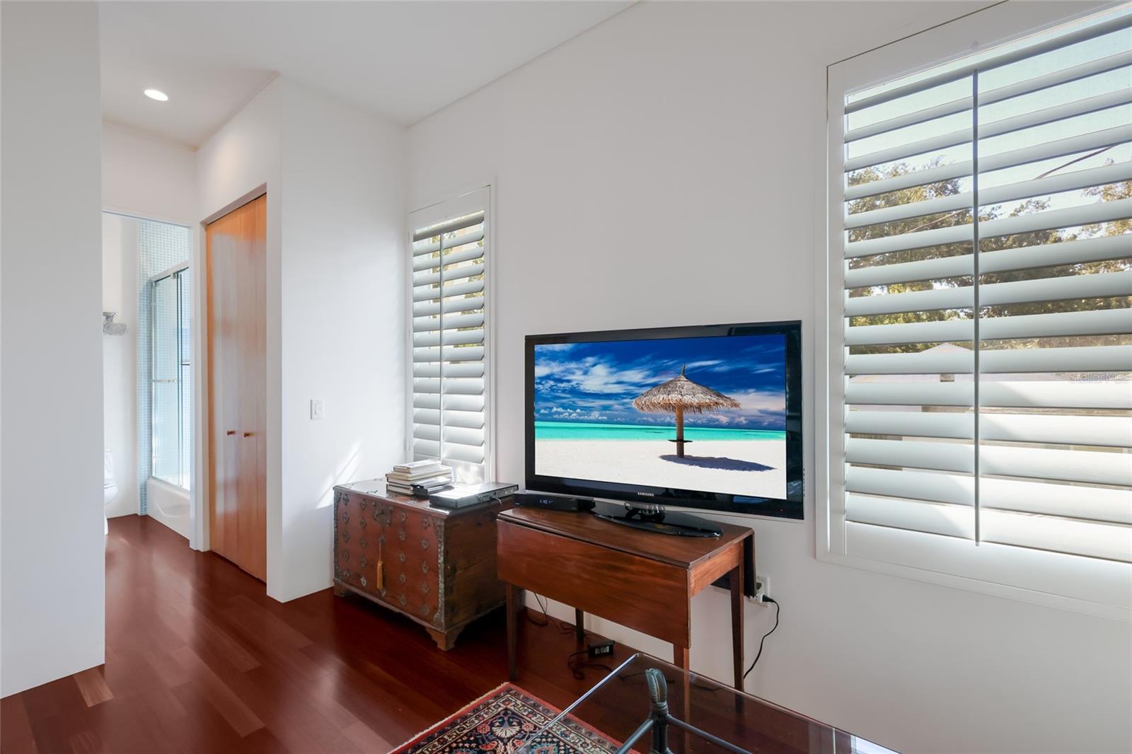 Upstairs Bedroom - 2813 RIVERVIEW BLVD, BRADENTON
