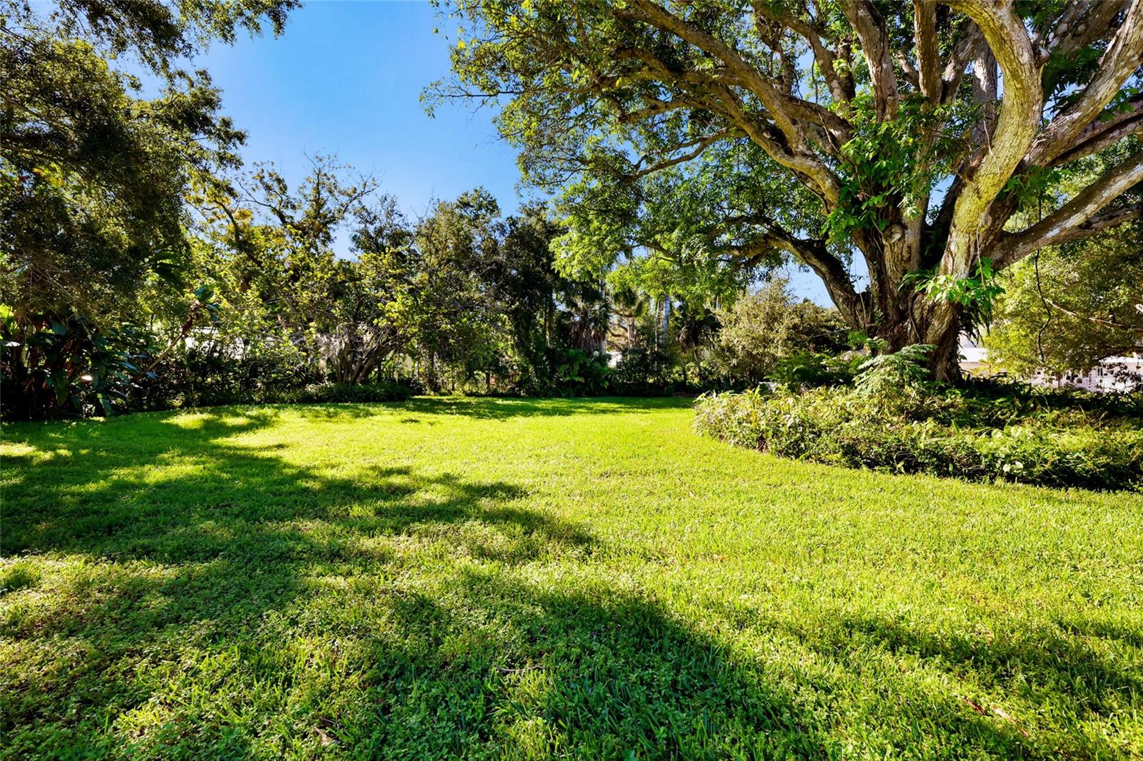 Separate Lot that can be purchased - 2813 RIVERVIEW BLVD, BRADENTON