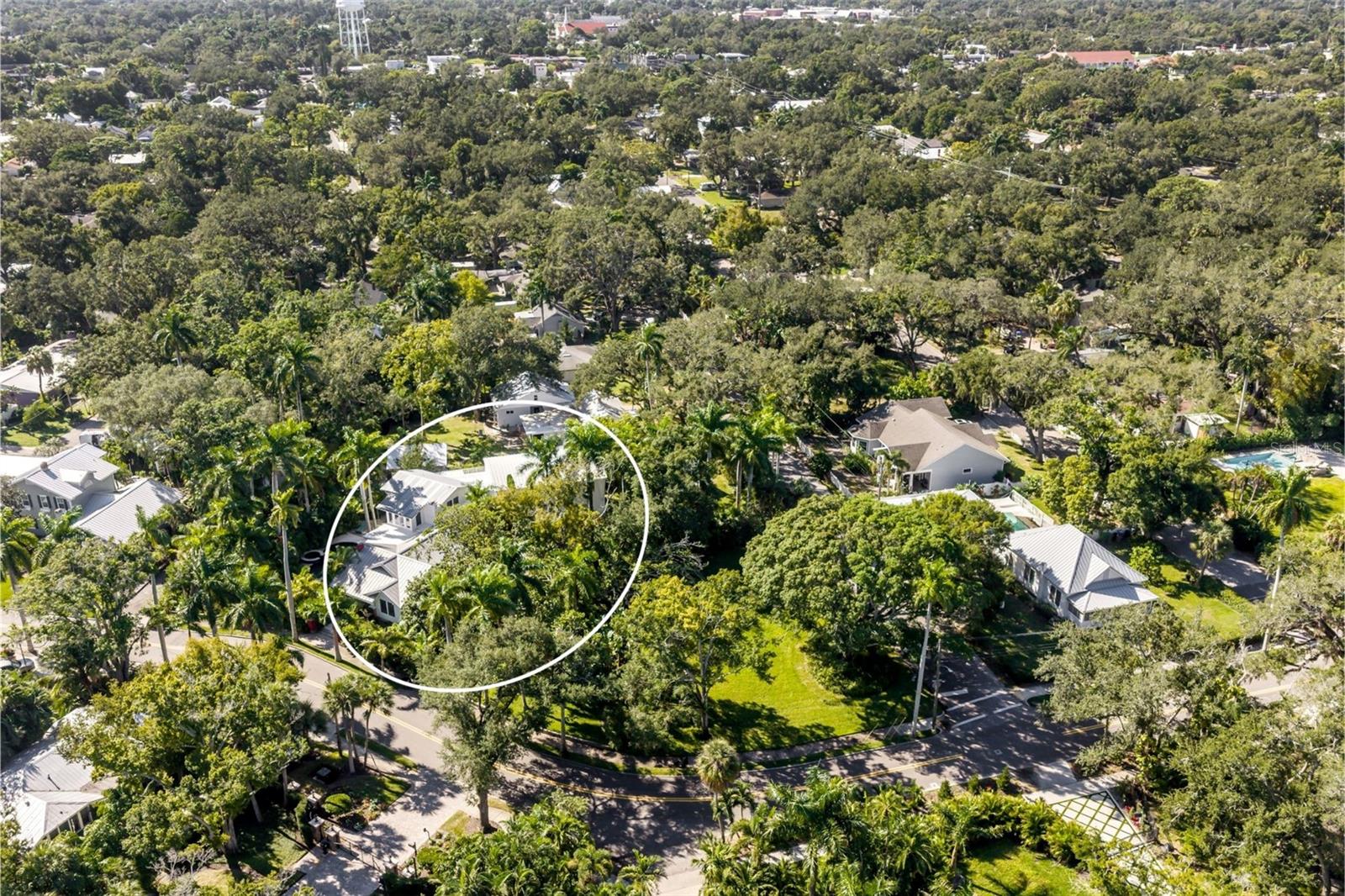 Single Family Residence at 2813 RIVERVIEW BLVD, BRADENTON, photo 70 of 73