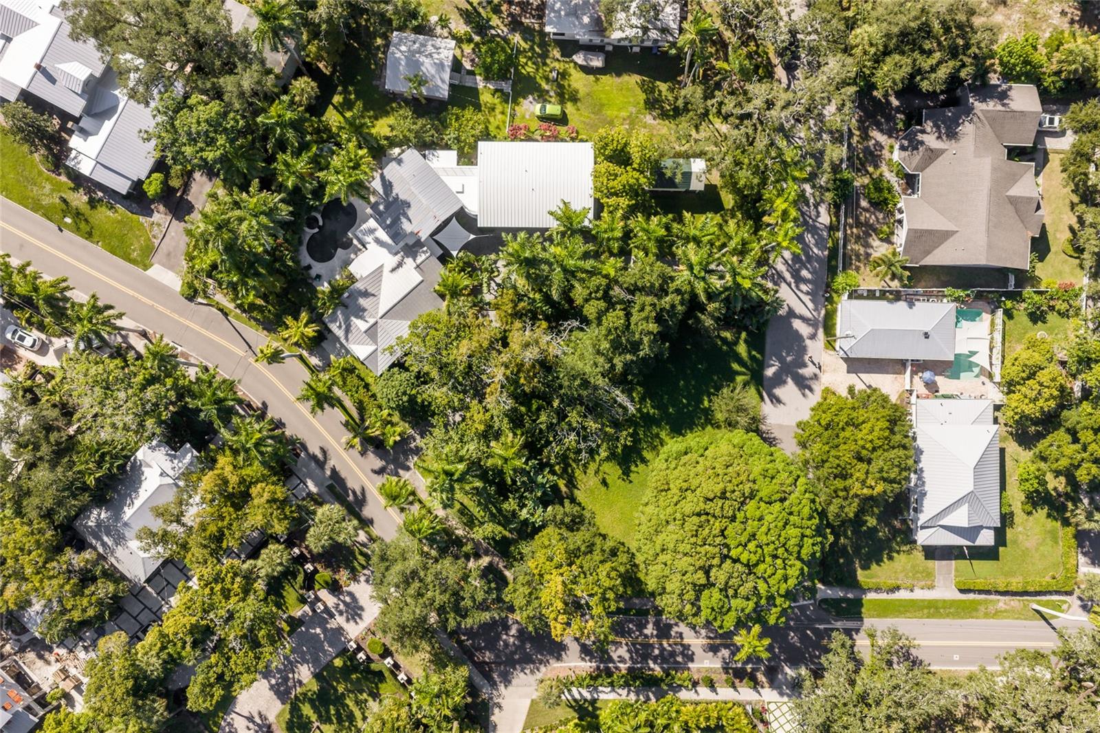 Single Family Residence at 2813 RIVERVIEW BLVD, BRADENTON, photo 72 of 73