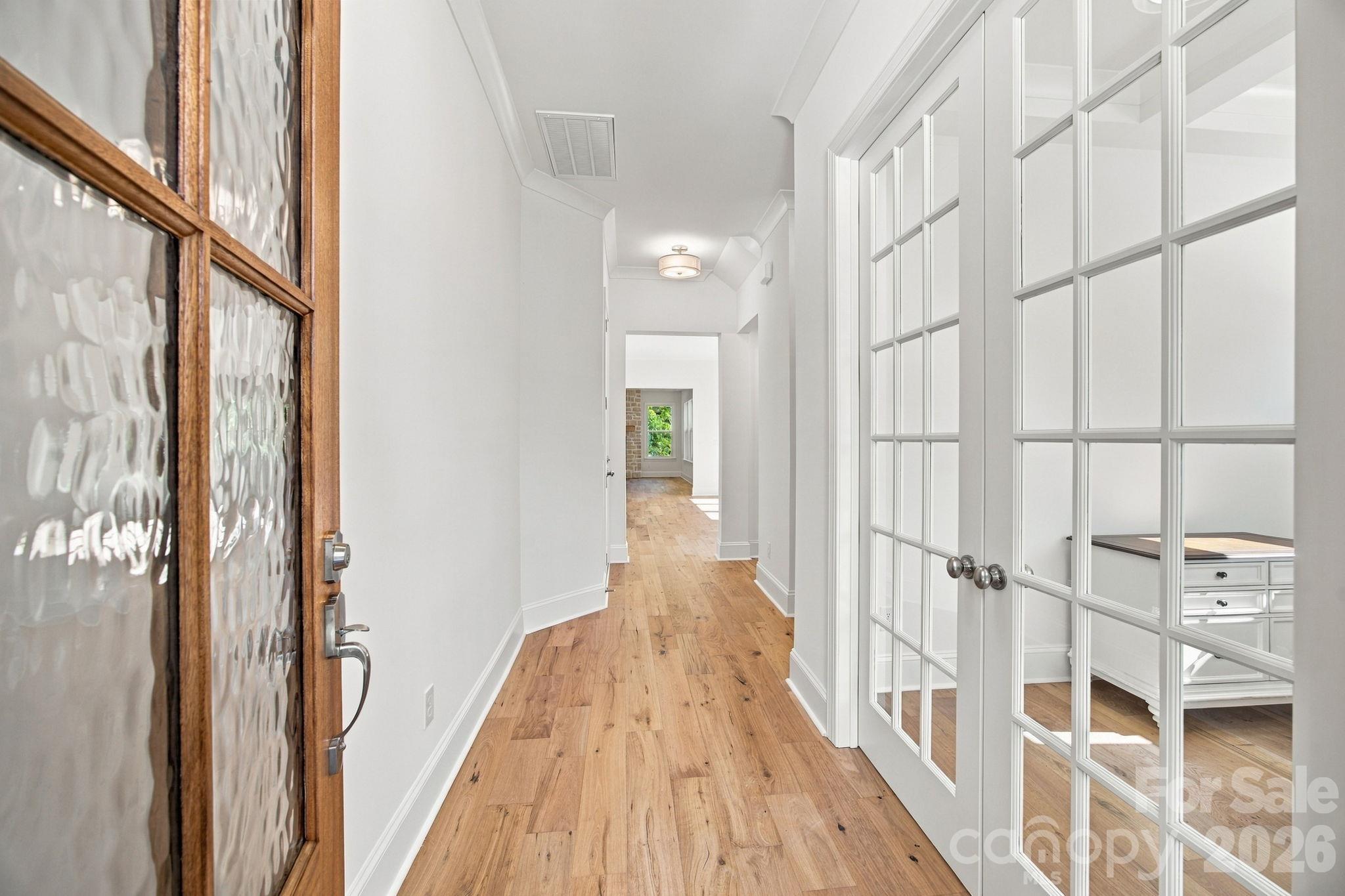 Single Family Residence at 20396 Queens Street, Cornelius, photo 16 of 78