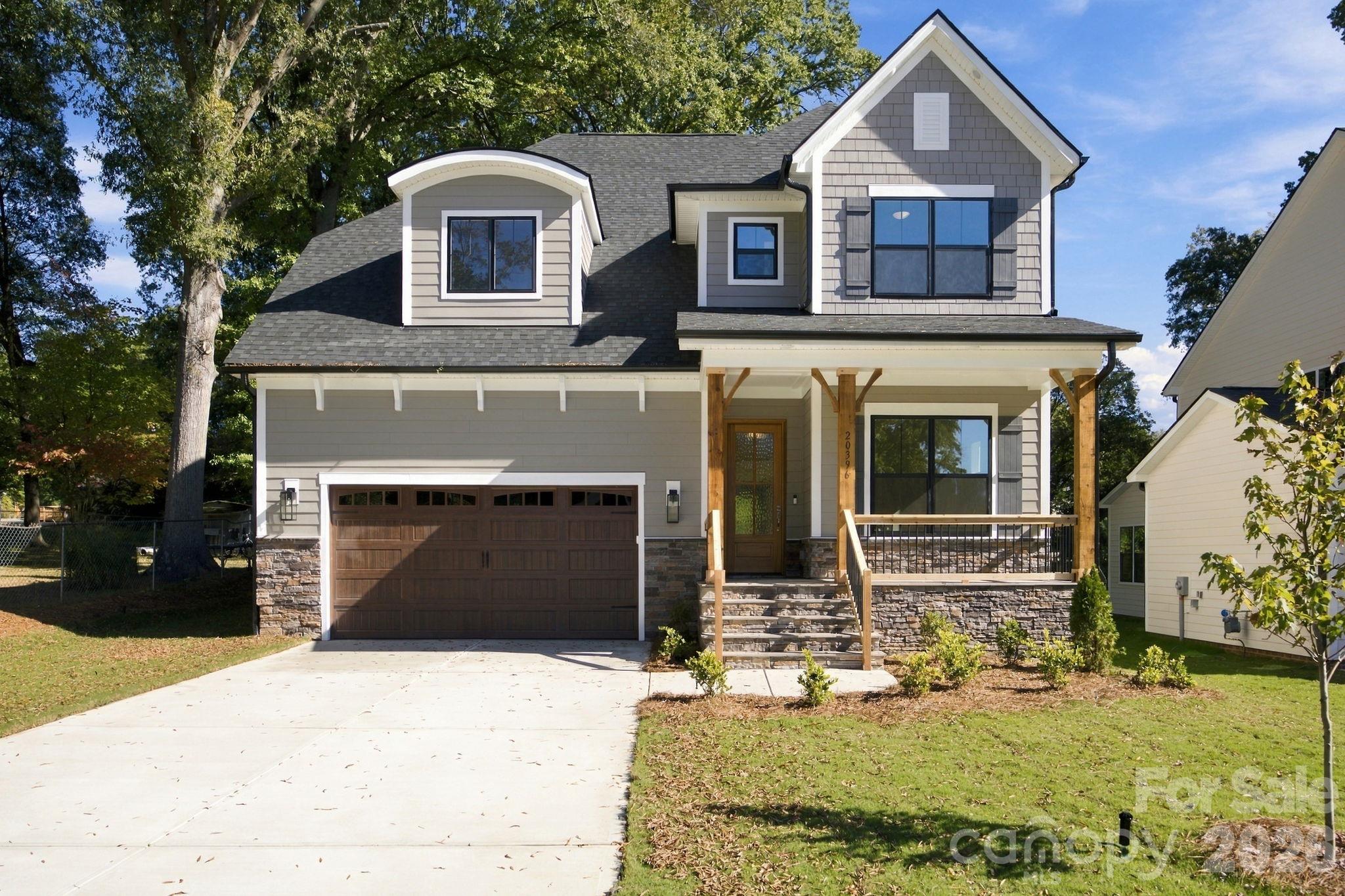Single Family Residence at 20396 Queens Street, Cornelius, photo 24 of 78