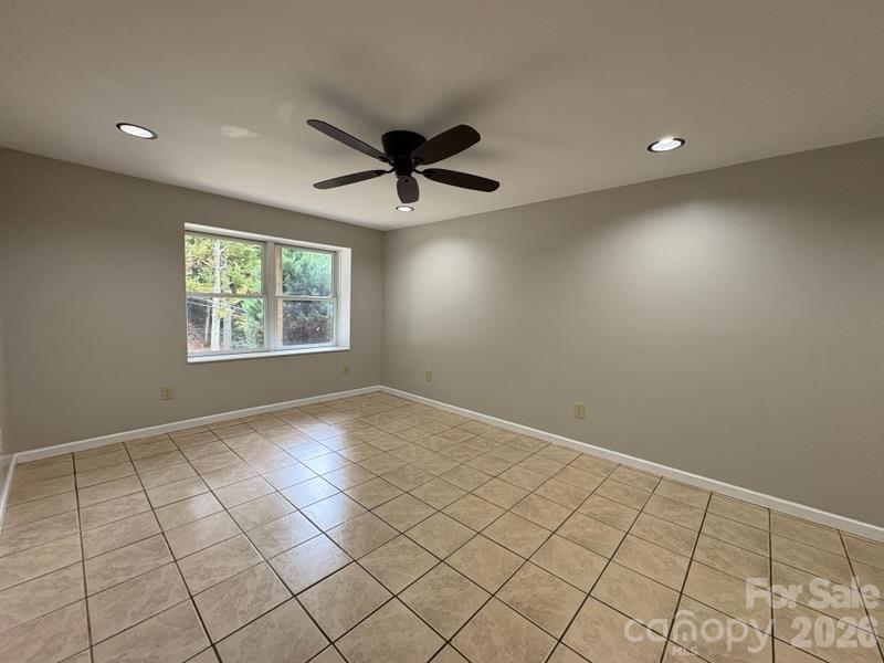 Single Family Residence at 929 Niley Cook Road, Blowing Rock, photo 13 of 33