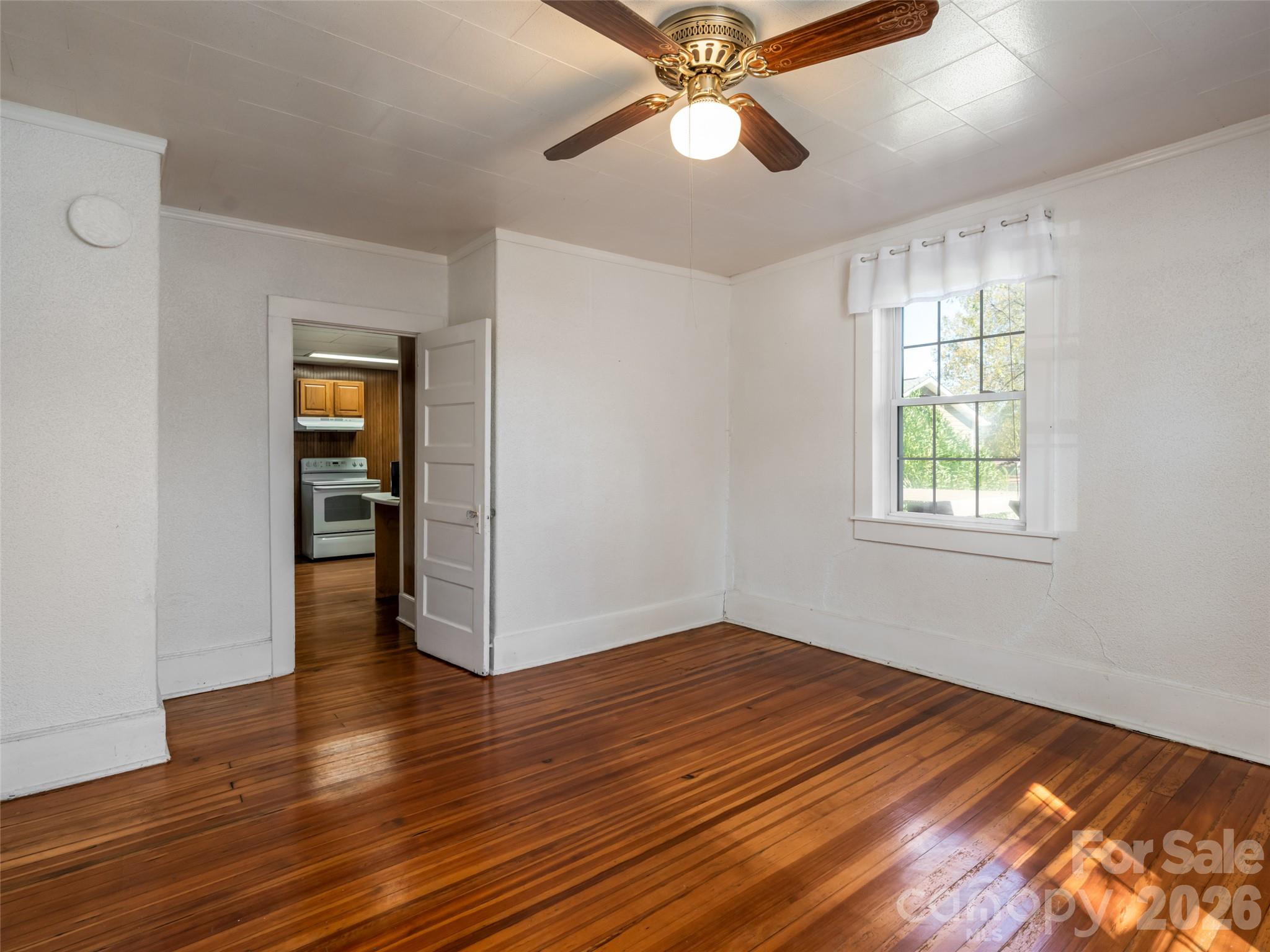 Single Family Residence at 141 Reed Street, Asheville, photo 17 of 38