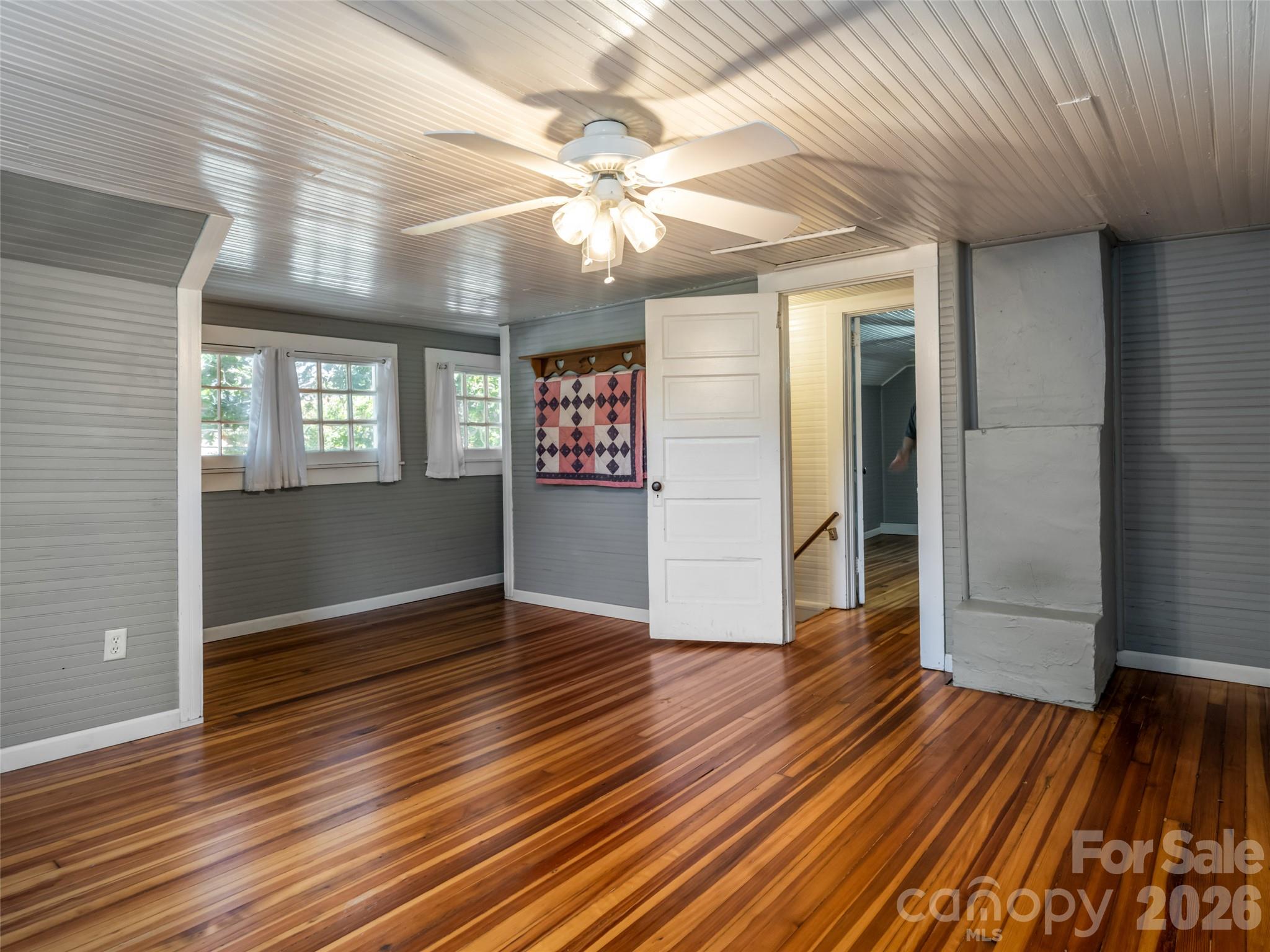 Single Family Residence at 141 Reed Street, Asheville, photo 23 of 38