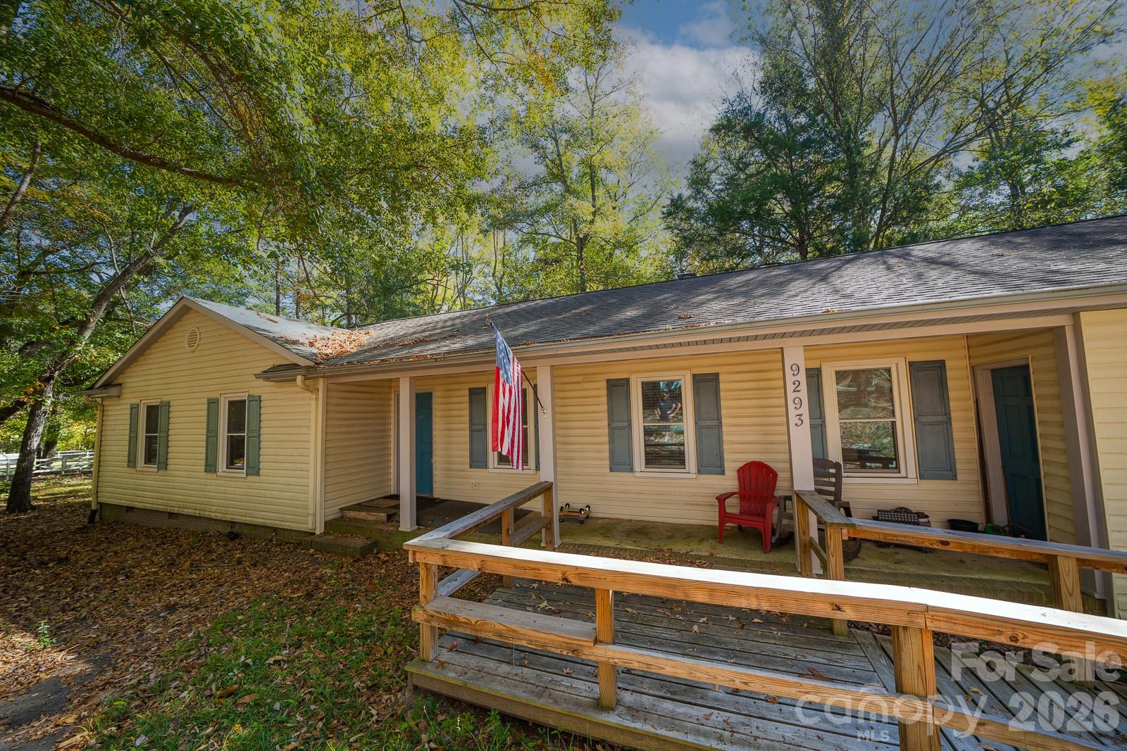 Single Family Residence at 9293 Horseshoe Circle, Indian Land, photo 6 of 7