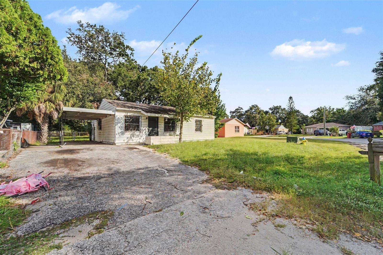 Single Family Residence at 3921 W CHERRY ST, TAMPA, photo 4 of 24
