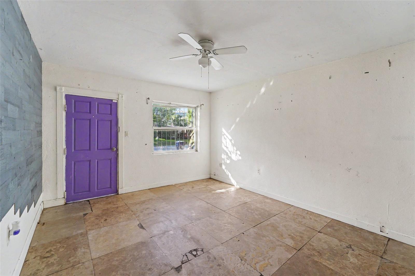 Single Family Residence at 3921 W CHERRY ST, TAMPA, photo 5 of 24