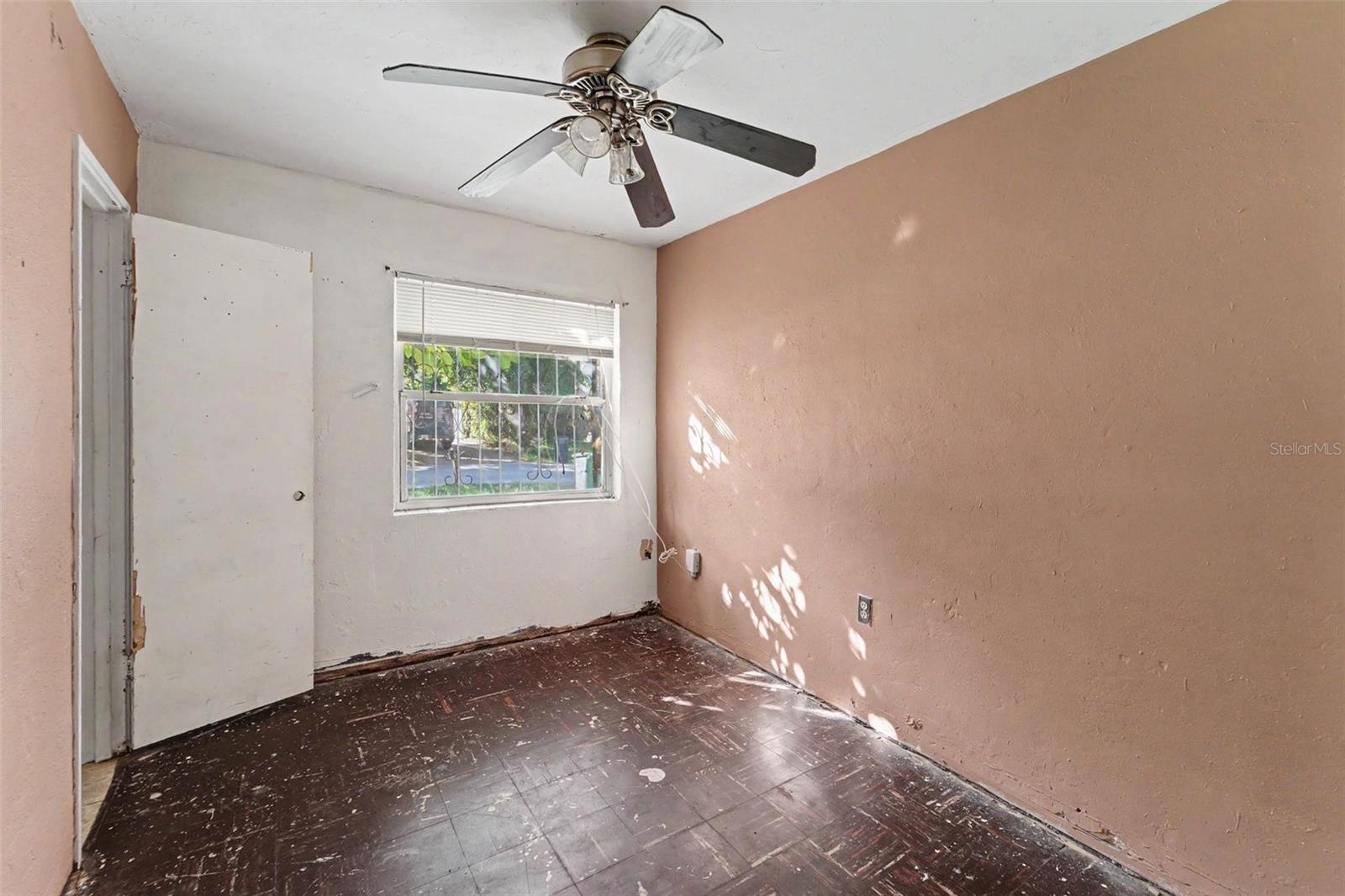 Single Family Residence at 3921 W CHERRY ST, TAMPA, photo 12 of 24