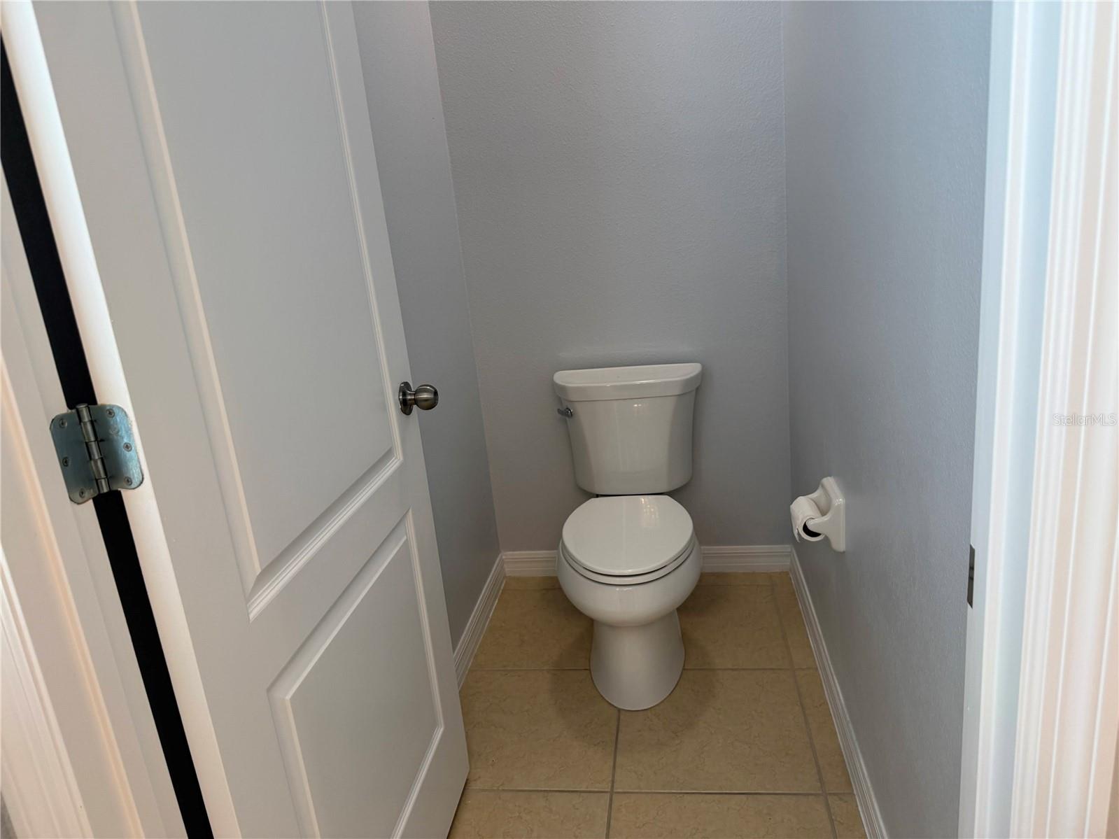 Single Family Residence at 9511 OGLETHORPE DR, GROVELAND, photo 14 of 30