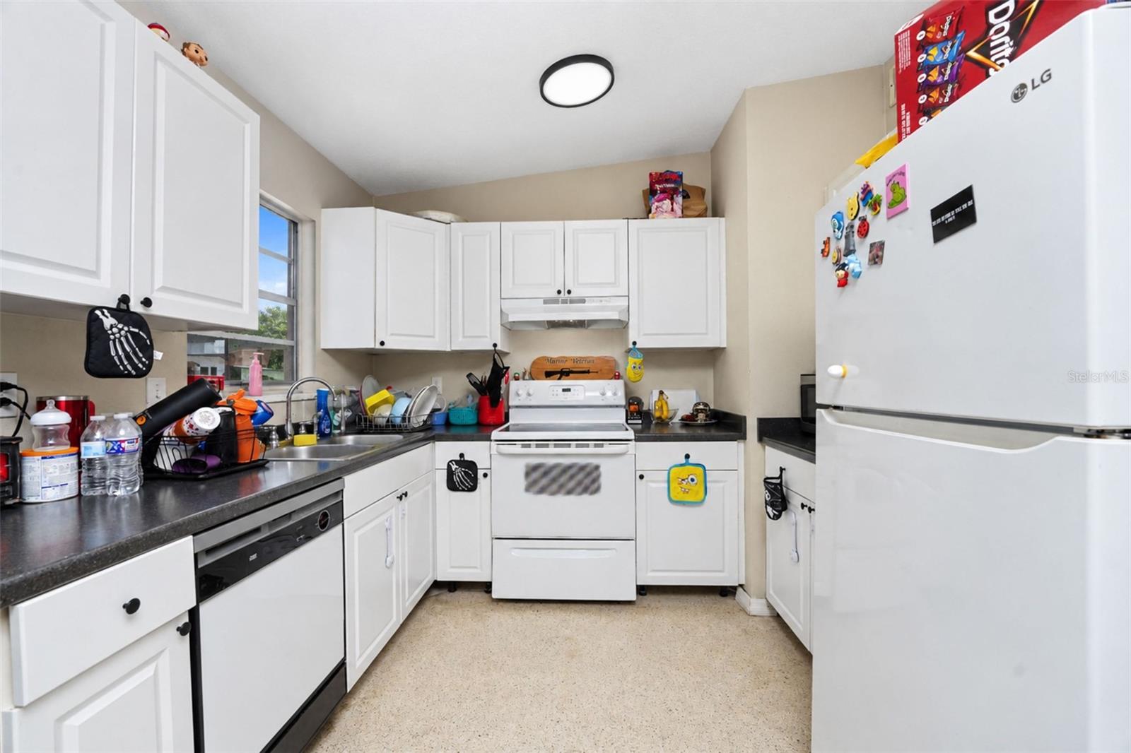 Single Family Residence at 21307 AUSTIN AVE, PORT CHARLOTTE, photo 12 of 49