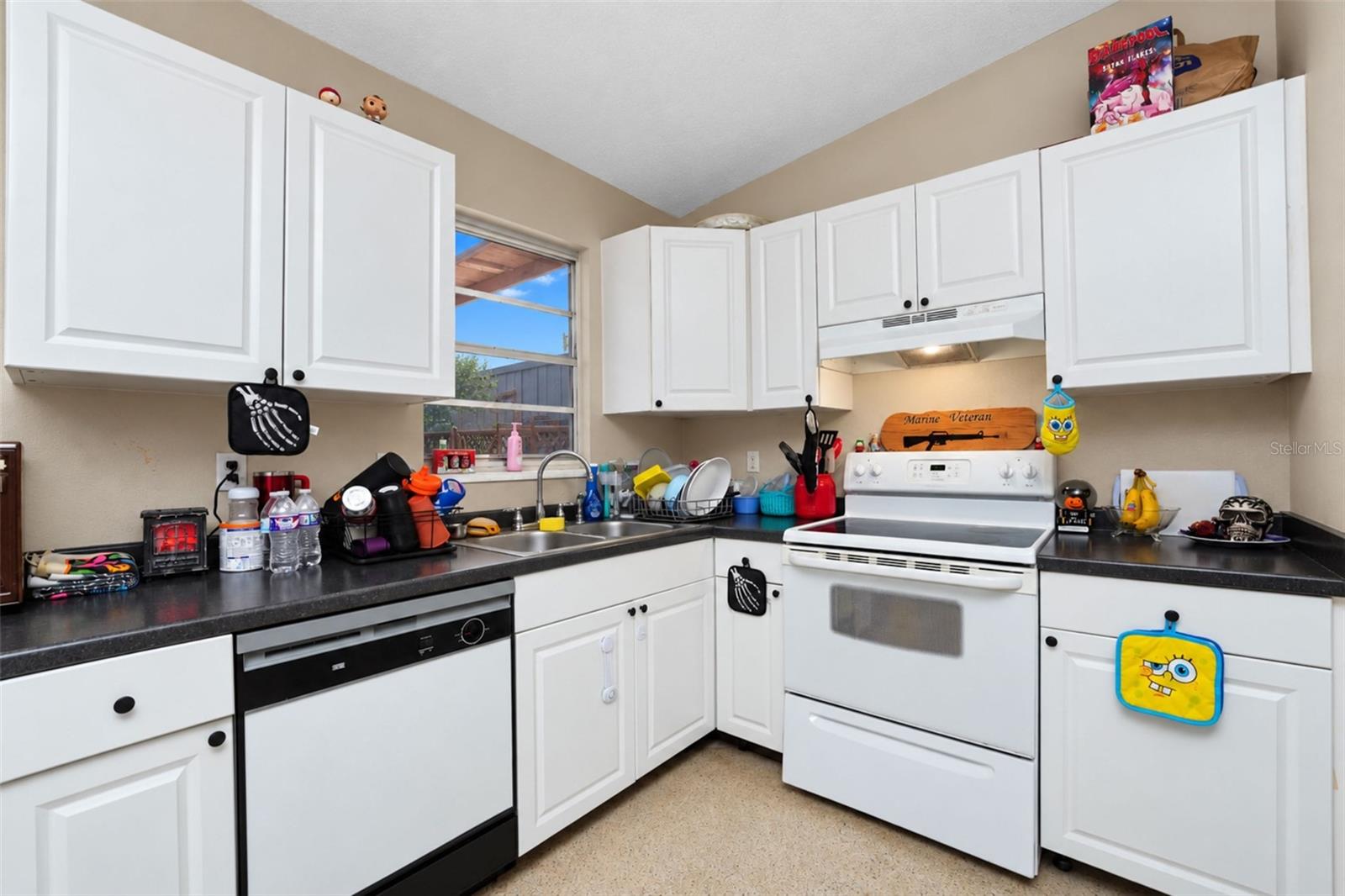 Single Family Residence at 21307 AUSTIN AVE, PORT CHARLOTTE, photo 14 of 49