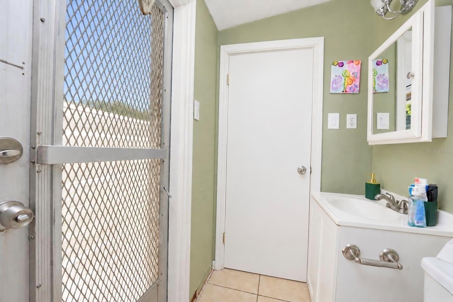 Single Family Residence at 21307 AUSTIN AVE, PORT CHARLOTTE, photo 17 of 49