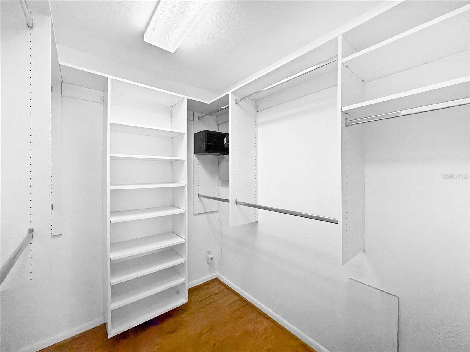 Closet - 6819 S DESOTO ST, TAMPA