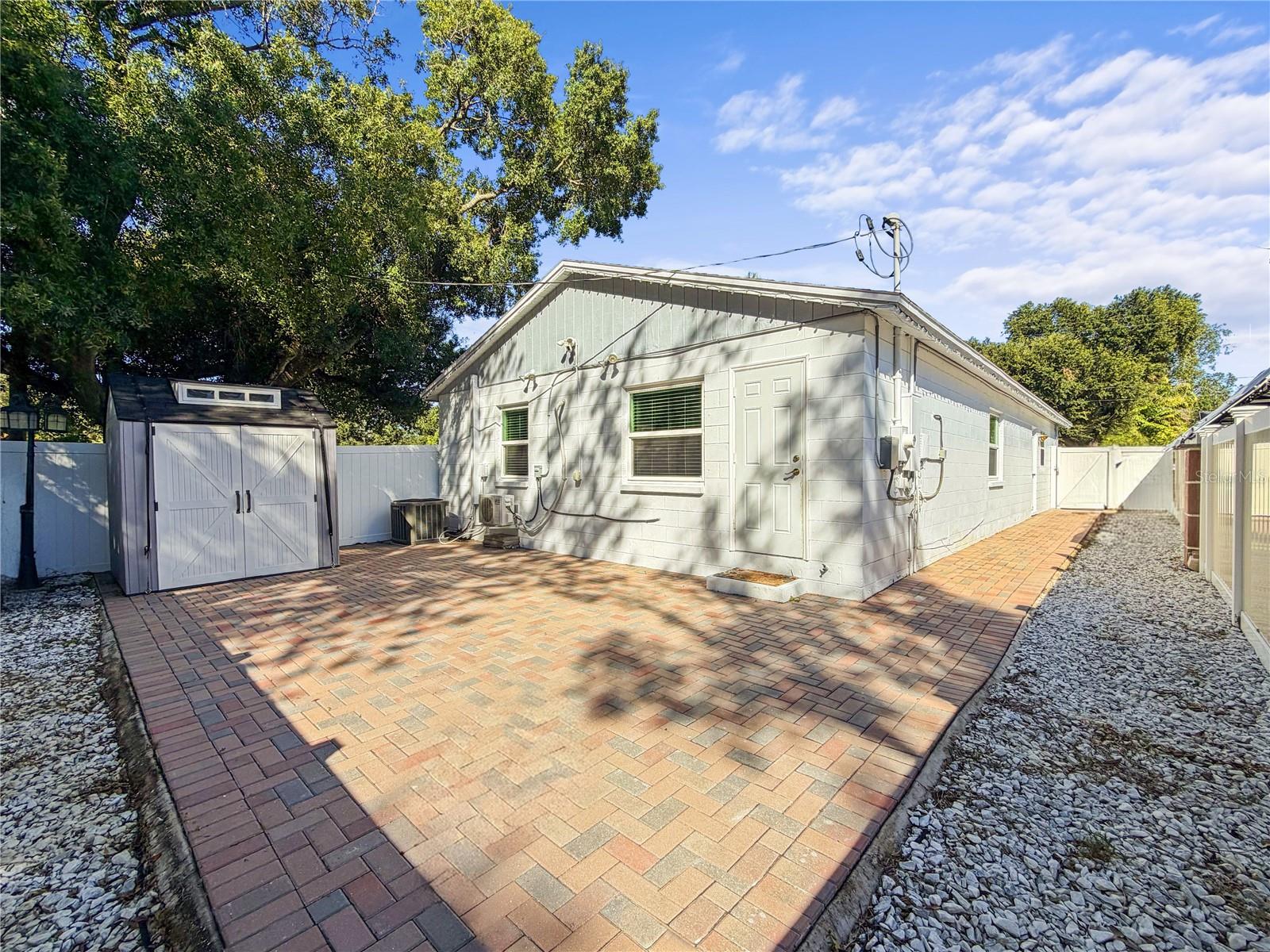 Single Family Residence at 6819 S DESOTO ST, TAMPA, photo 37 of 41