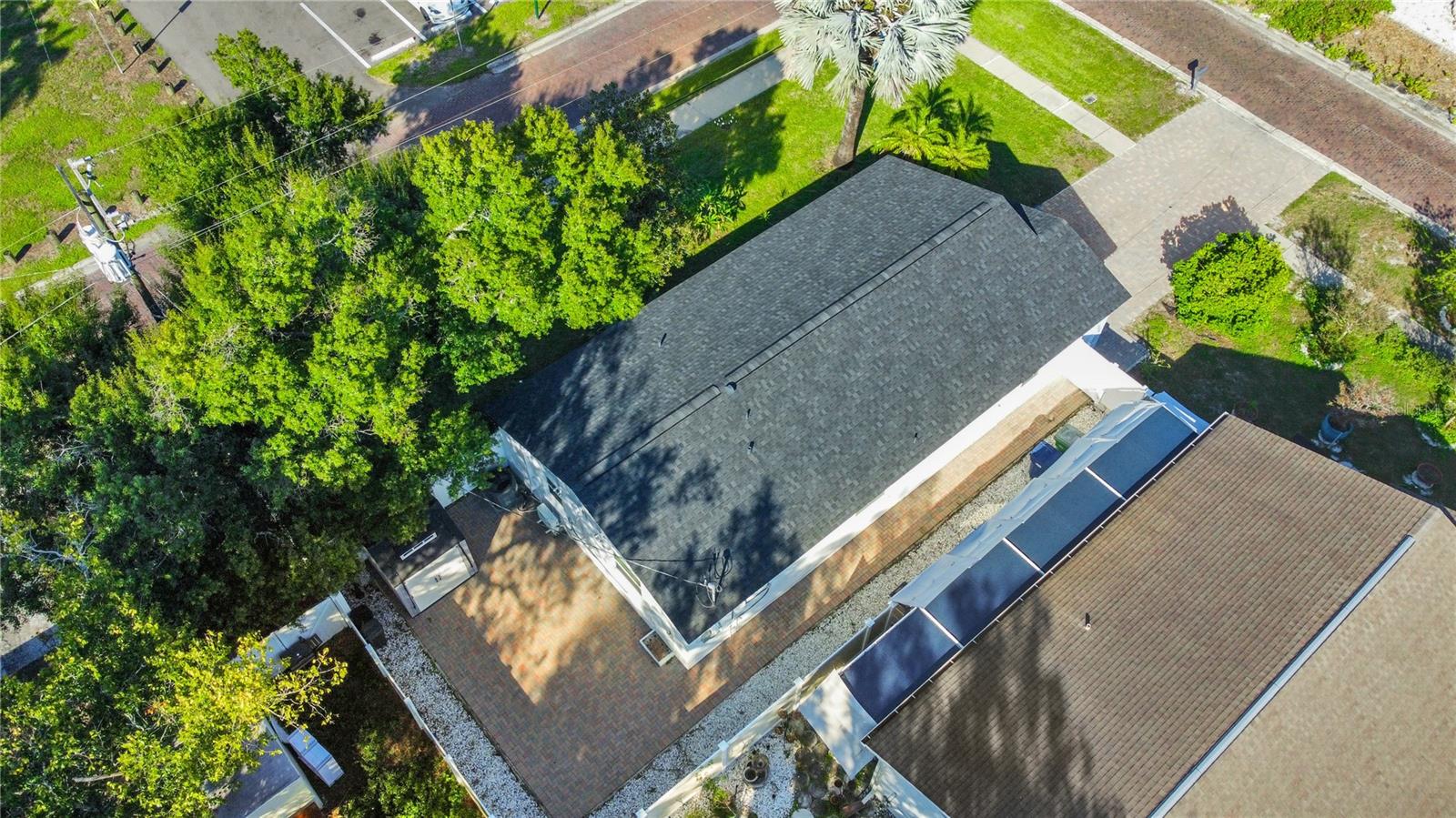 Brand new roof - 6819 S DESOTO ST, TAMPA