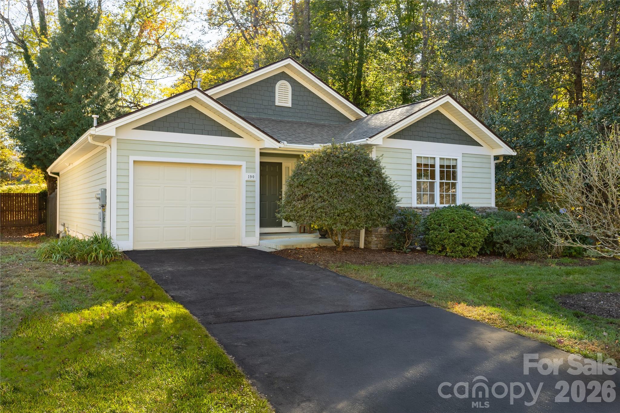 190 Fairway View Drive