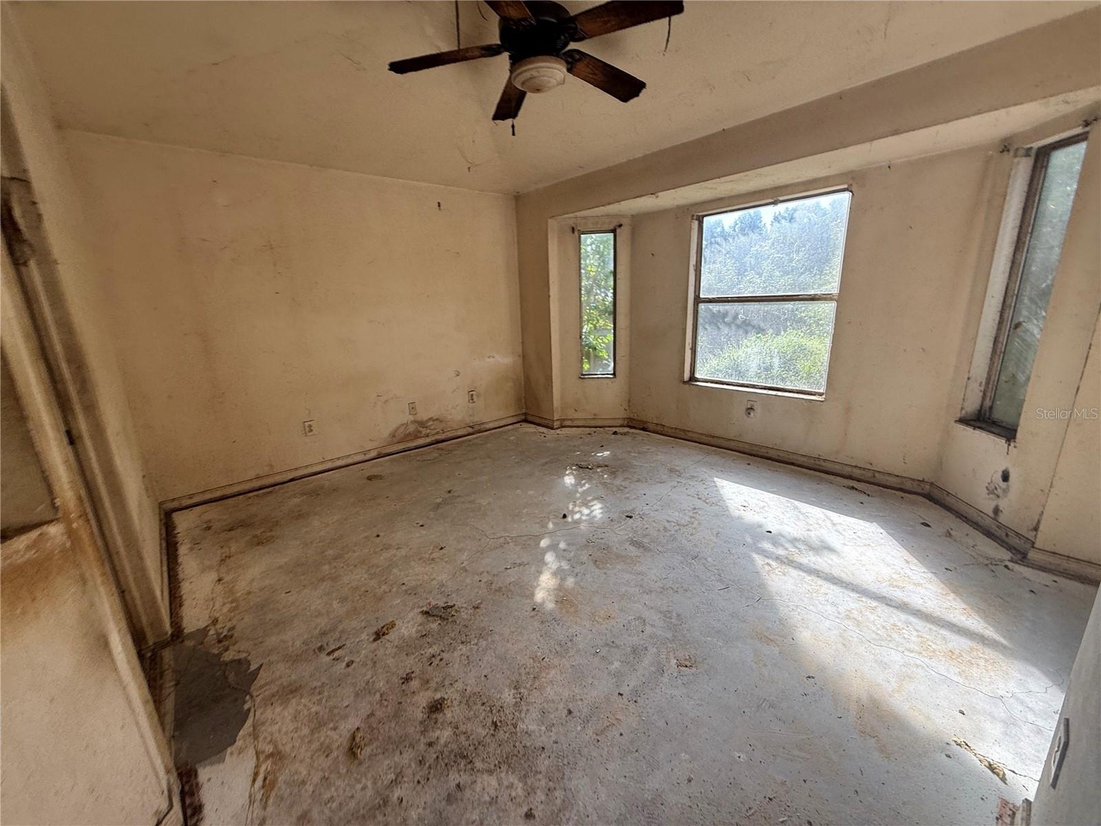 Single Family Residence at 1534 MARSH WOOD DR, SEFFNER, photo 12 of 23