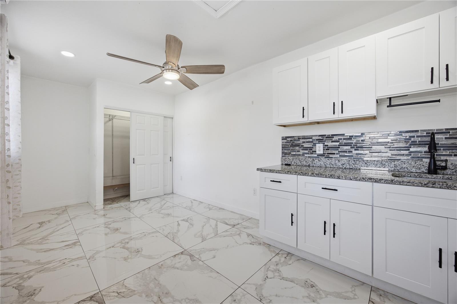 Single Family Residence at 712 VIRGINIA LN, APOPKA, photo 17 of 36