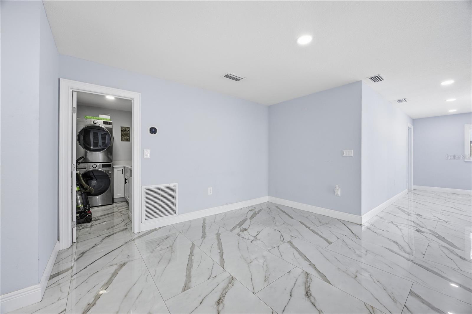Single Family Residence at 712 VIRGINIA LN, APOPKA, photo 34 of 36