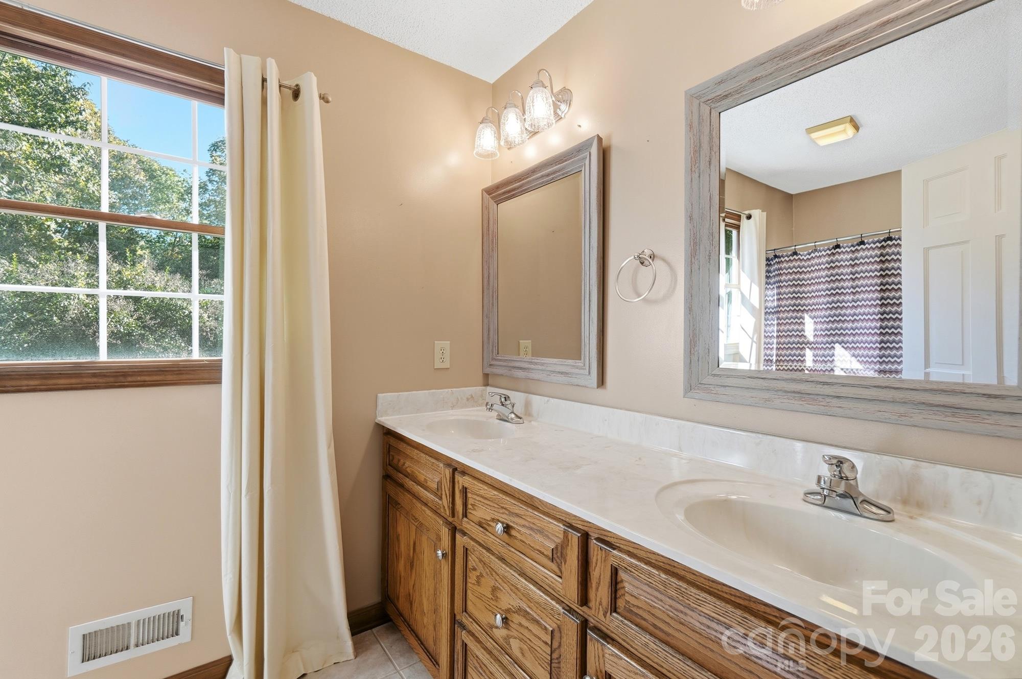 Single Family Residence at 293 Fairfield Lane, Salisbury, photo 29 of 48