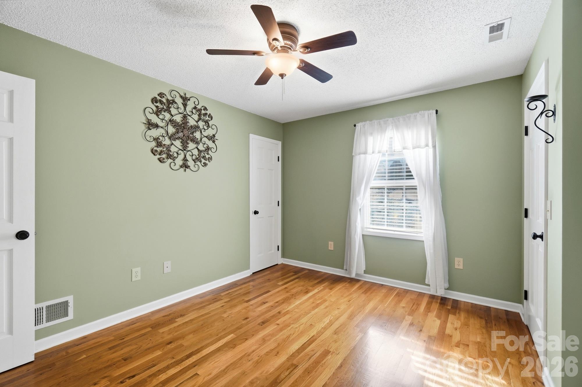 Single Family Residence at 293 Fairfield Lane, Salisbury, photo 33 of 48