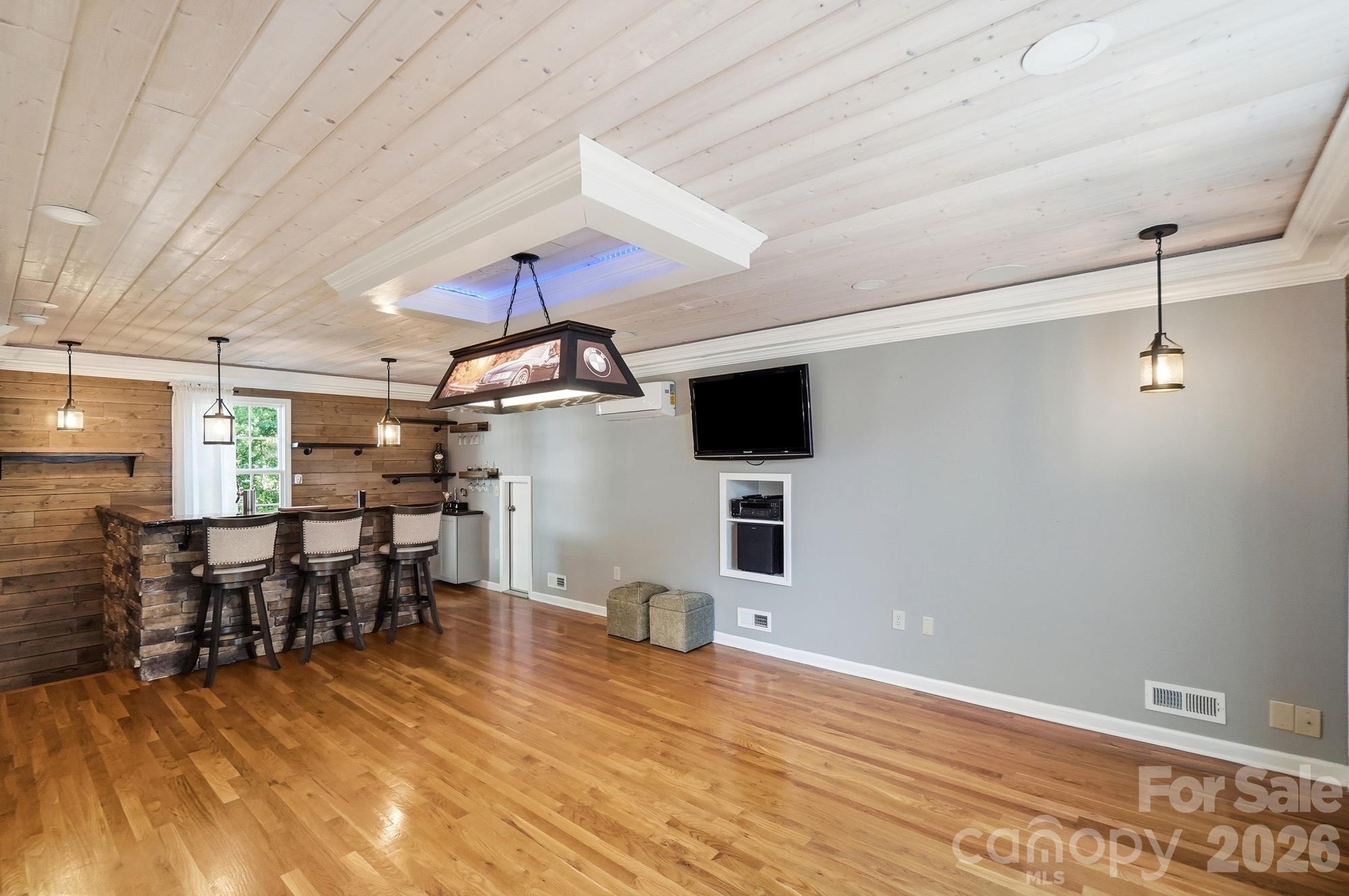 Single Family Residence at 293 Fairfield Lane, Salisbury, photo 35 of 48