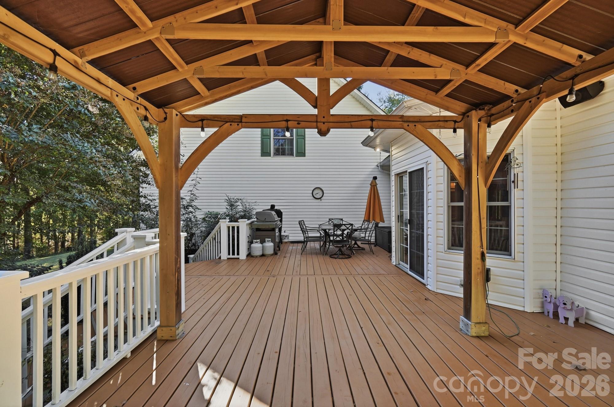 Single Family Residence at 293 Fairfield Lane, Salisbury, photo 41 of 48