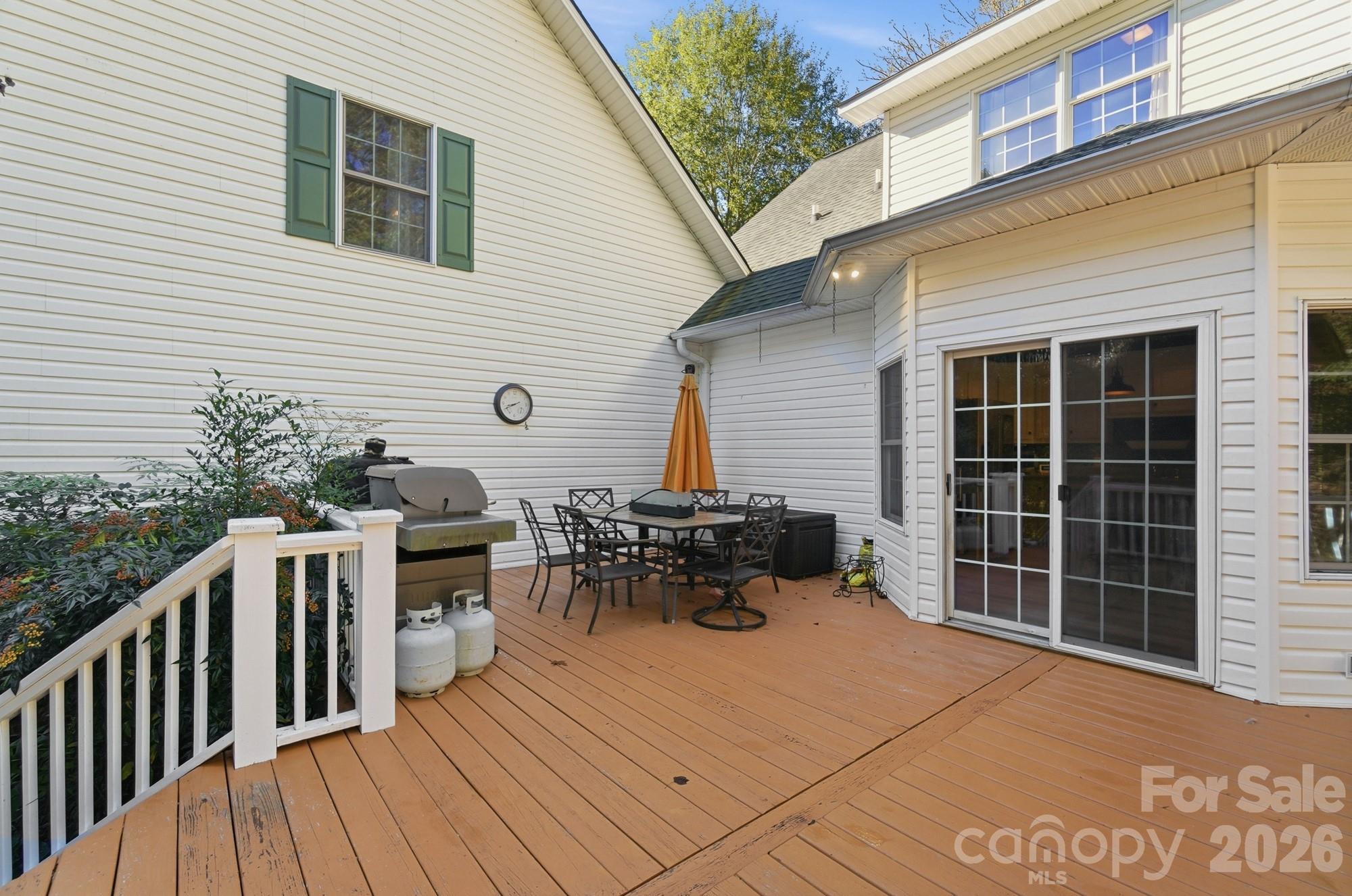 Single Family Residence at 293 Fairfield Lane, Salisbury, photo 42 of 48