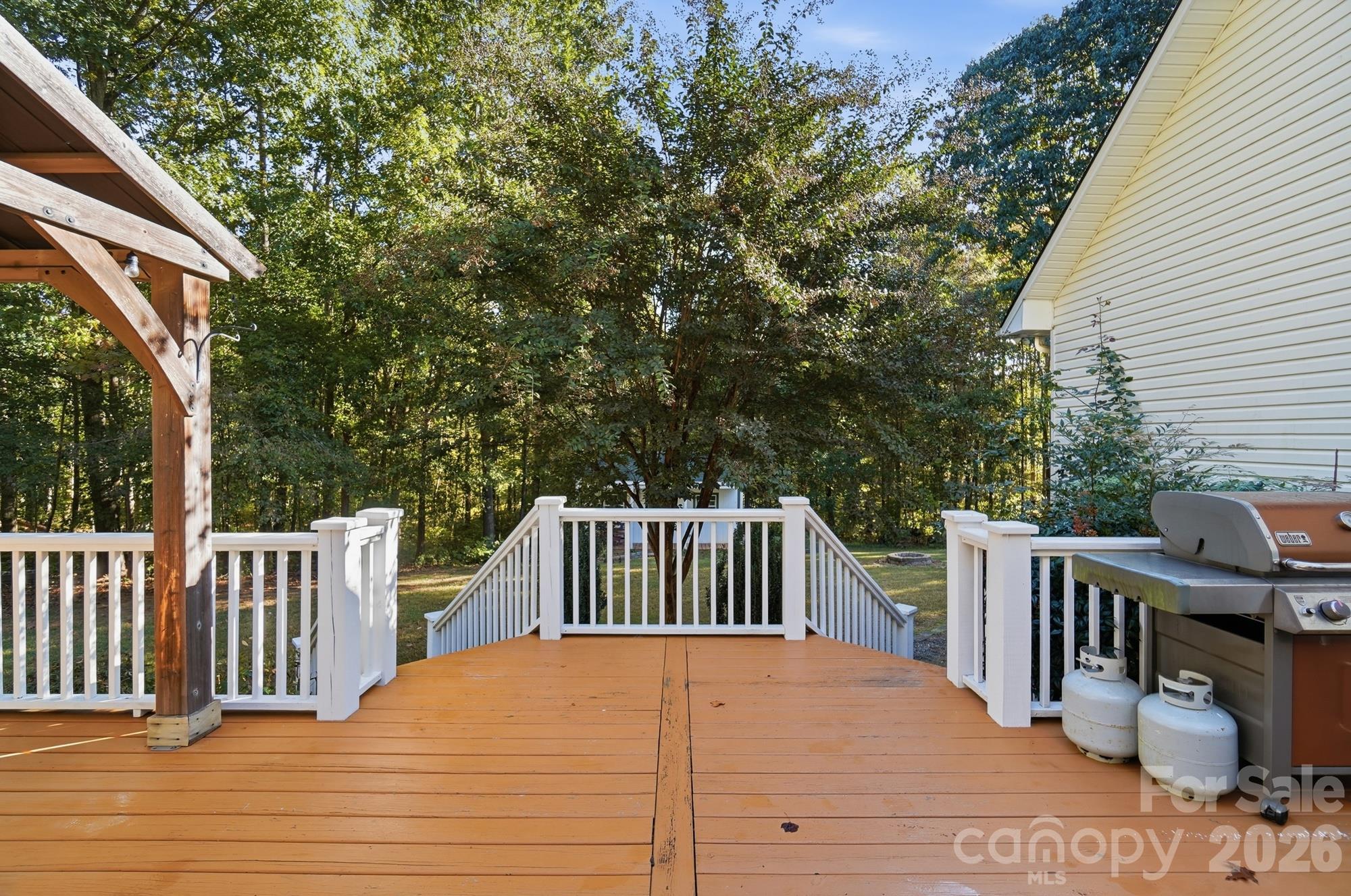 Single Family Residence at 293 Fairfield Lane, Salisbury, photo 44 of 48